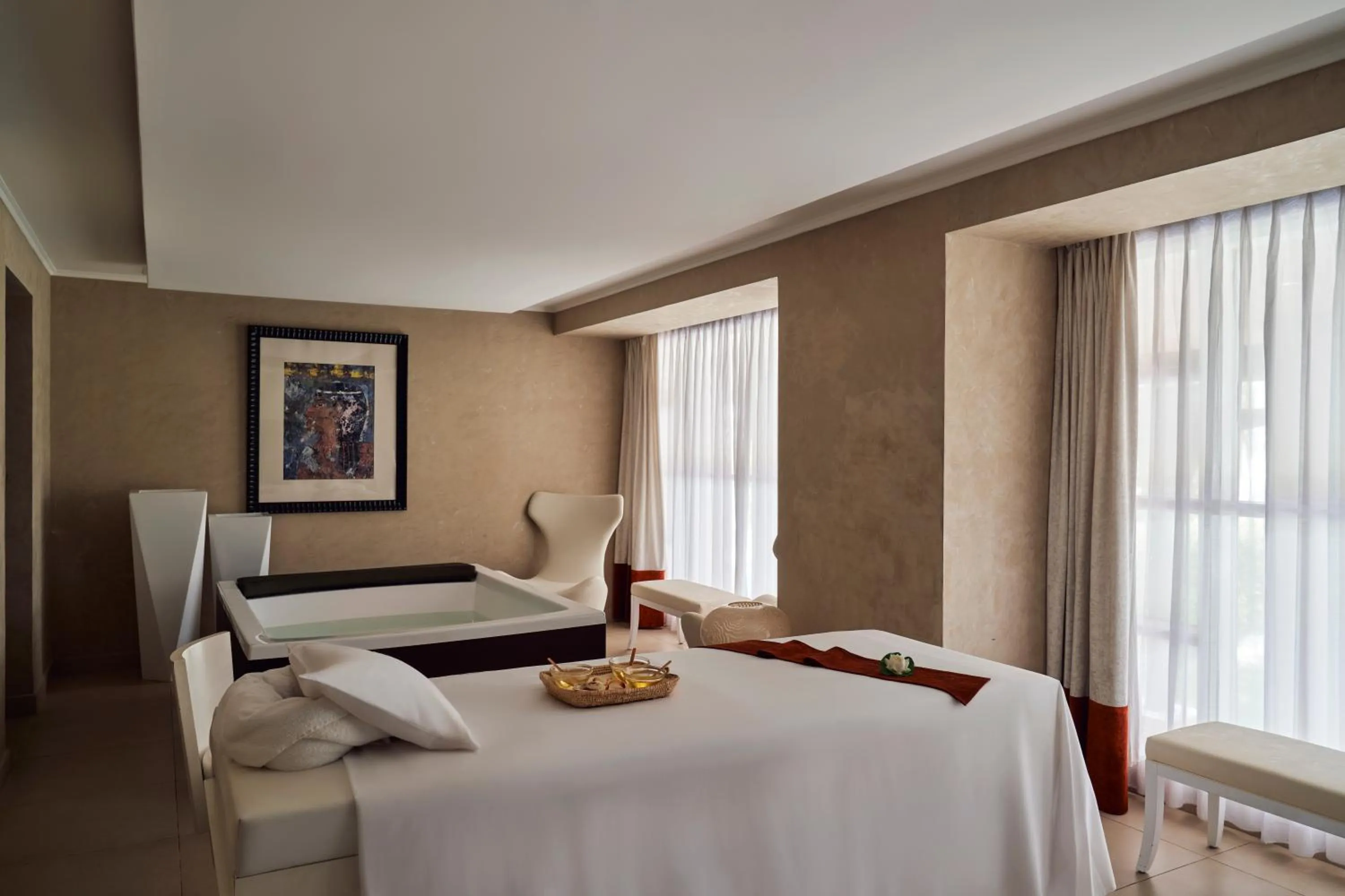 Massage, Bed in Sofitel Legend Old Cataract