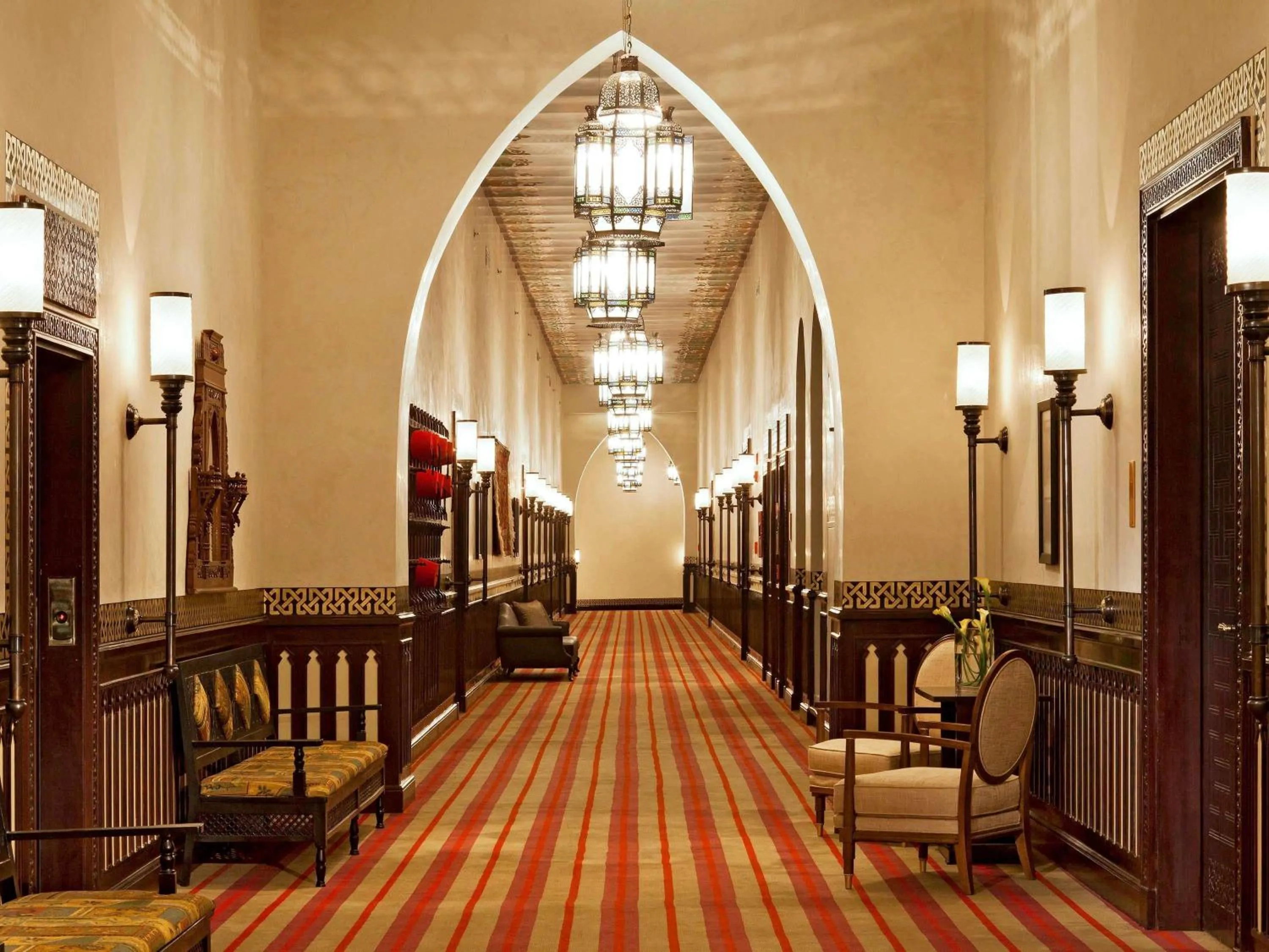 Bedroom in Sofitel Legend Old Cataract