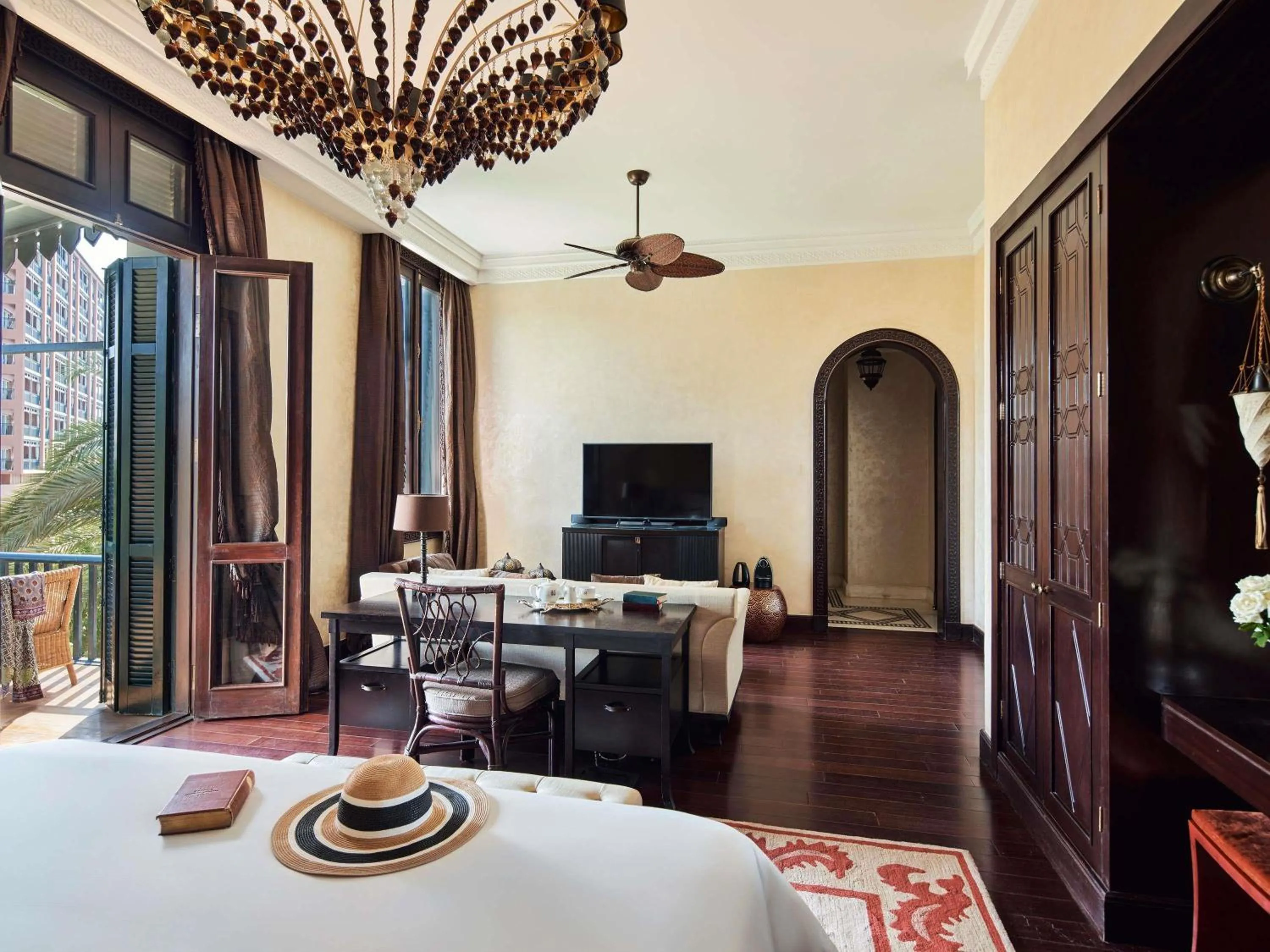 Bedroom, Bed in Sofitel Legend Old Cataract