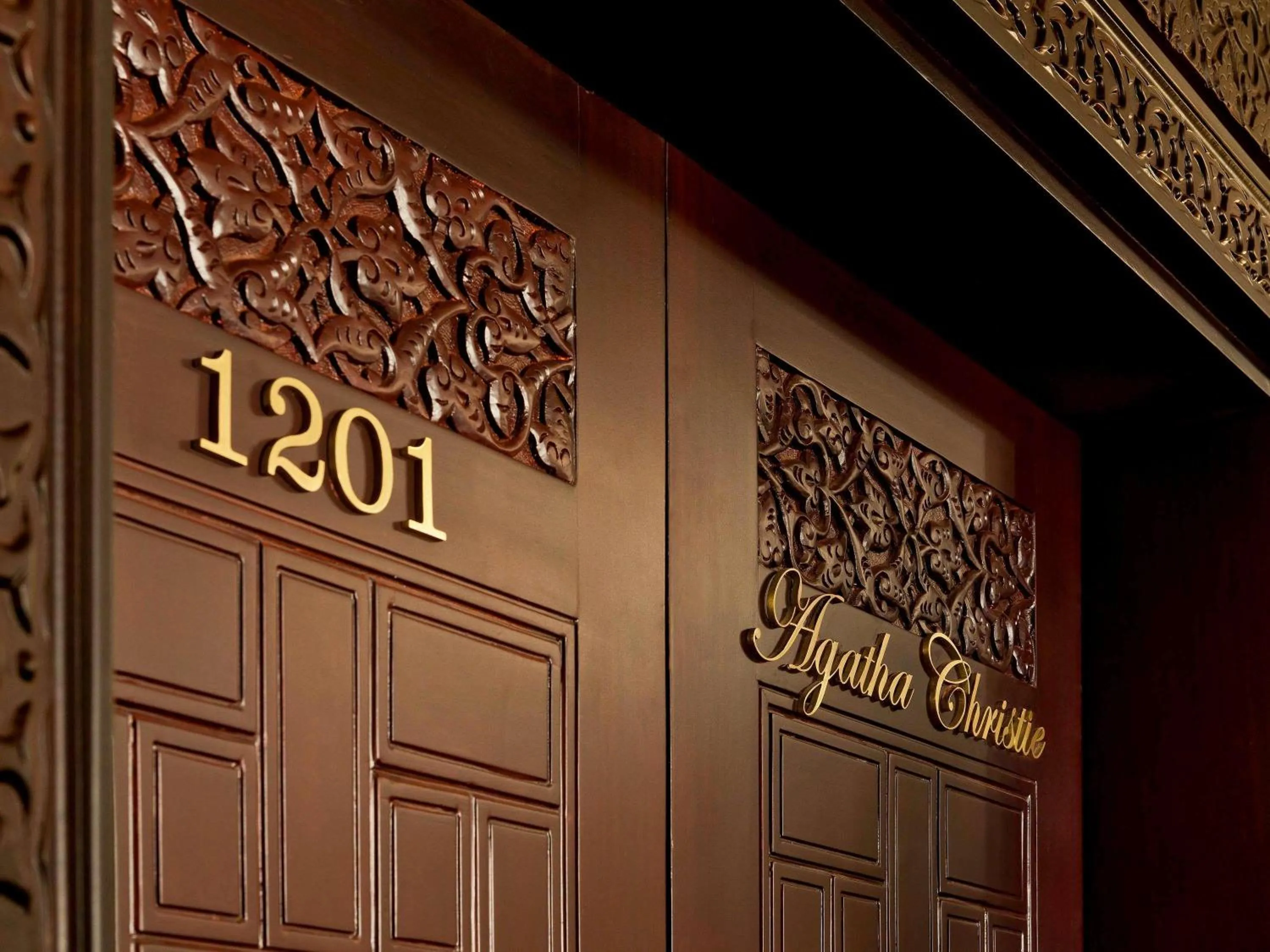 Bedroom in Sofitel Legend Old Cataract
