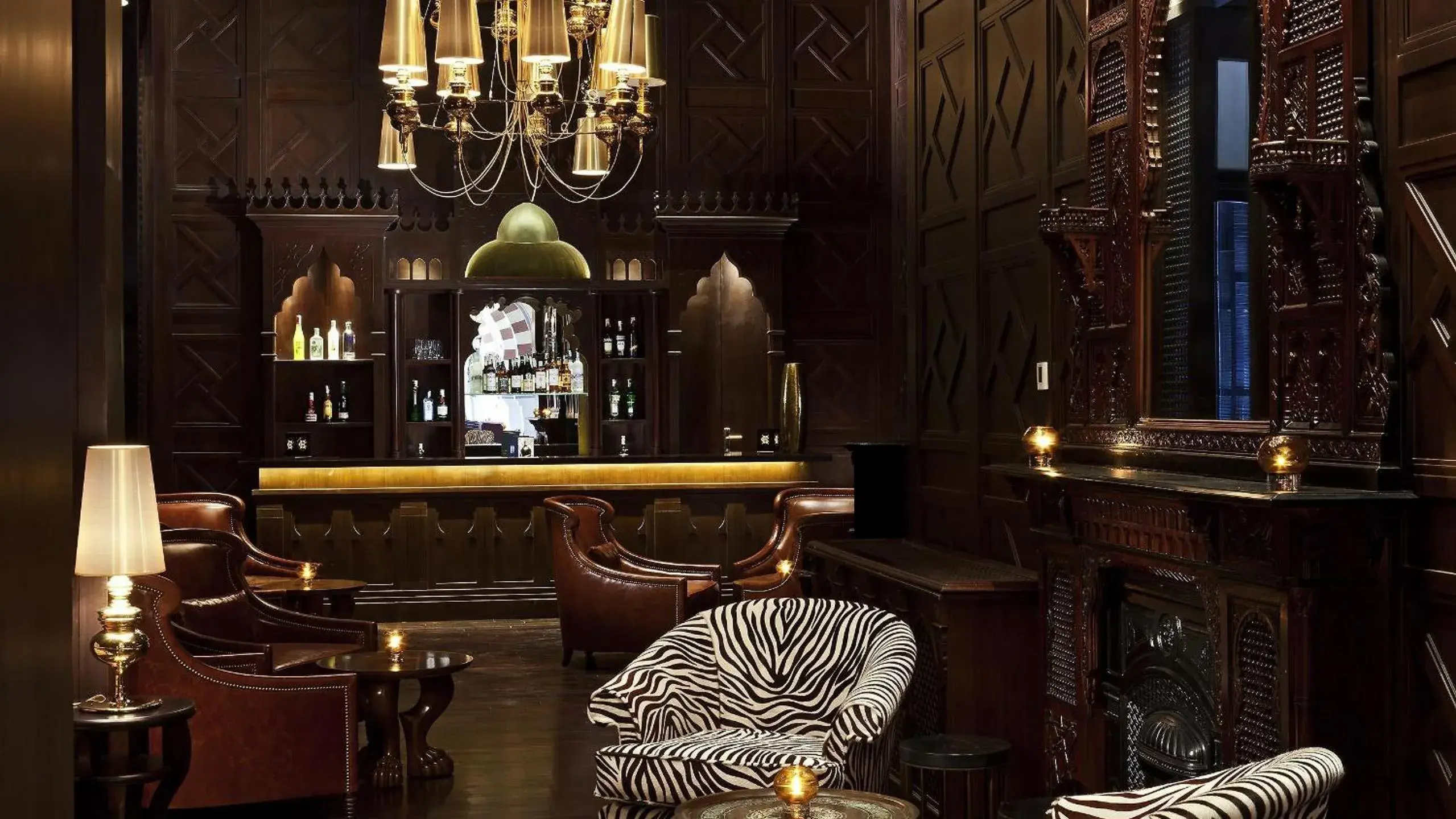 Lounge or bar in Sofitel Legend Old Cataract Lounge or bar in Sofitel Legend Old Cataract