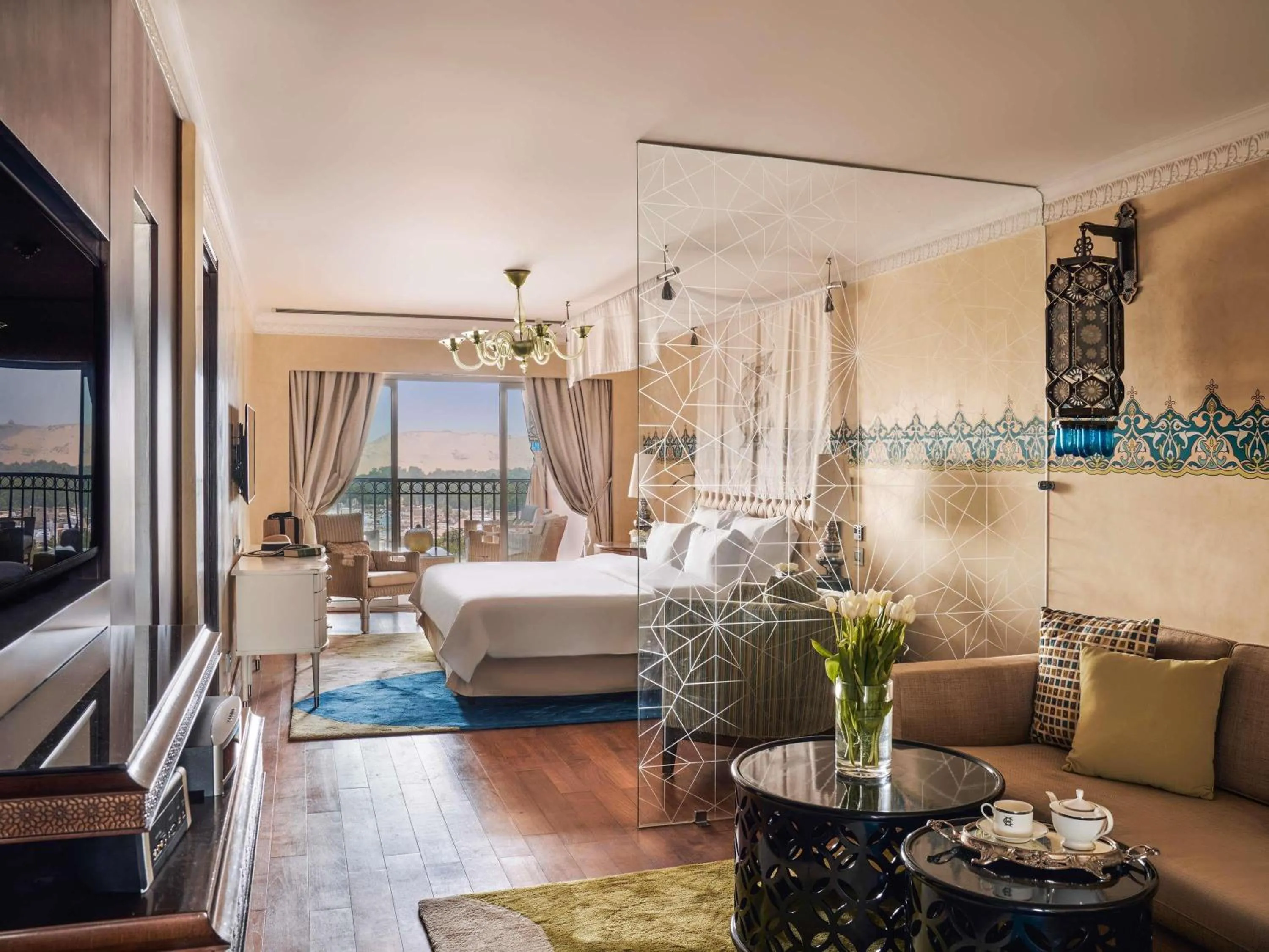 Bedroom, Bed in Sofitel Legend Old Cataract