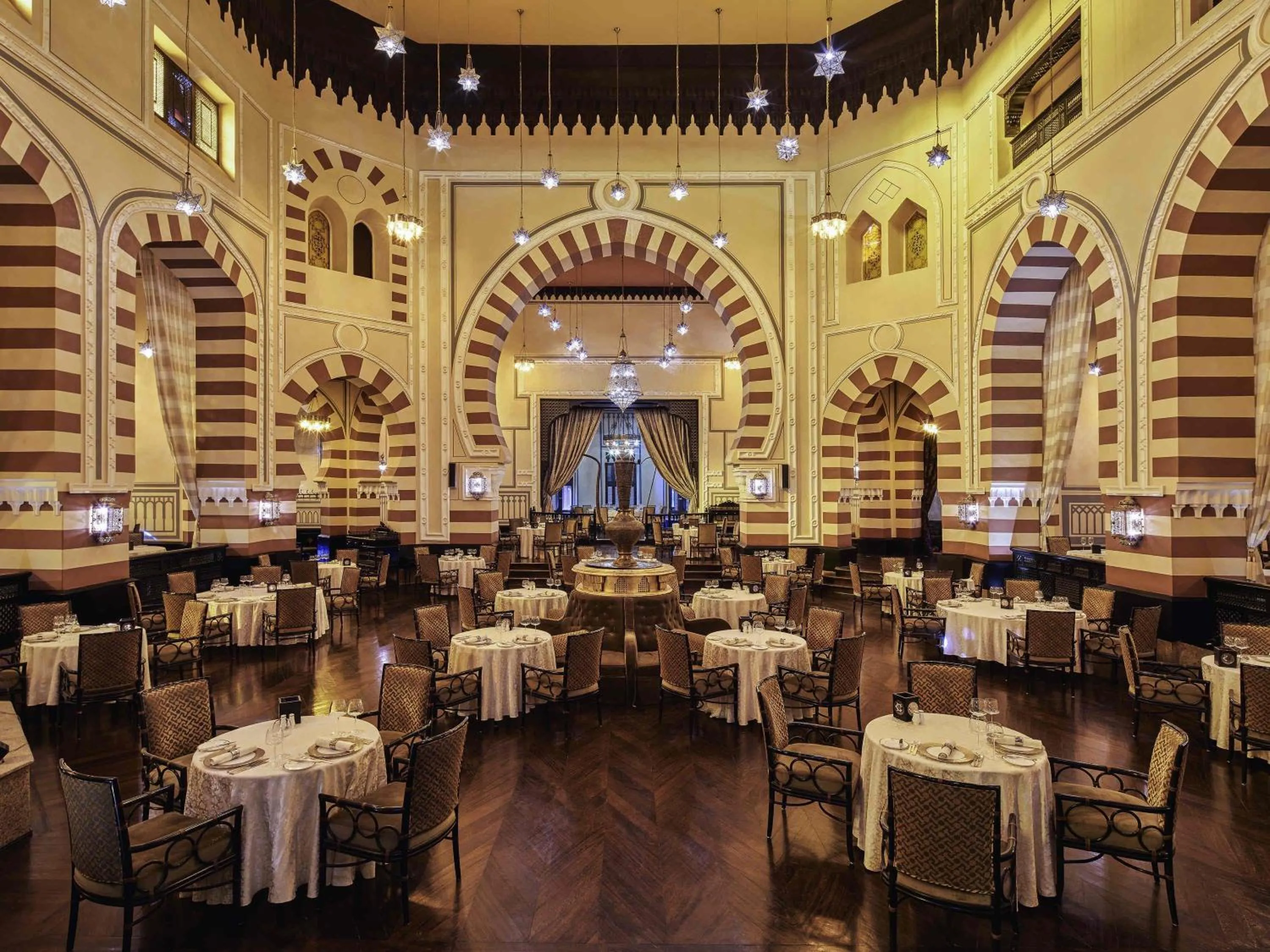 Restaurant/places to eat in Sofitel Legend Old Cataract