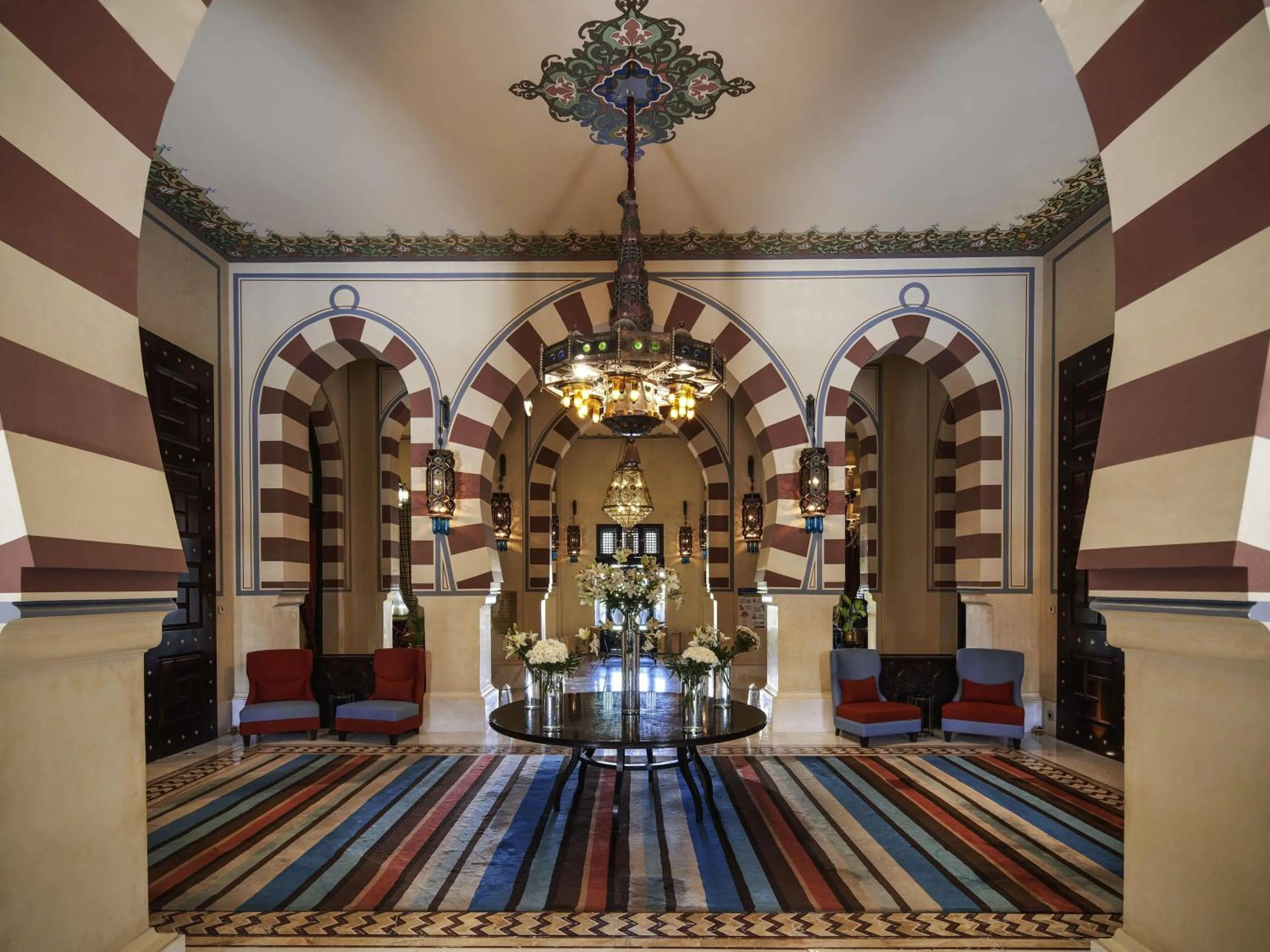 Restaurant/places to eat in Sofitel Legend Old Cataract