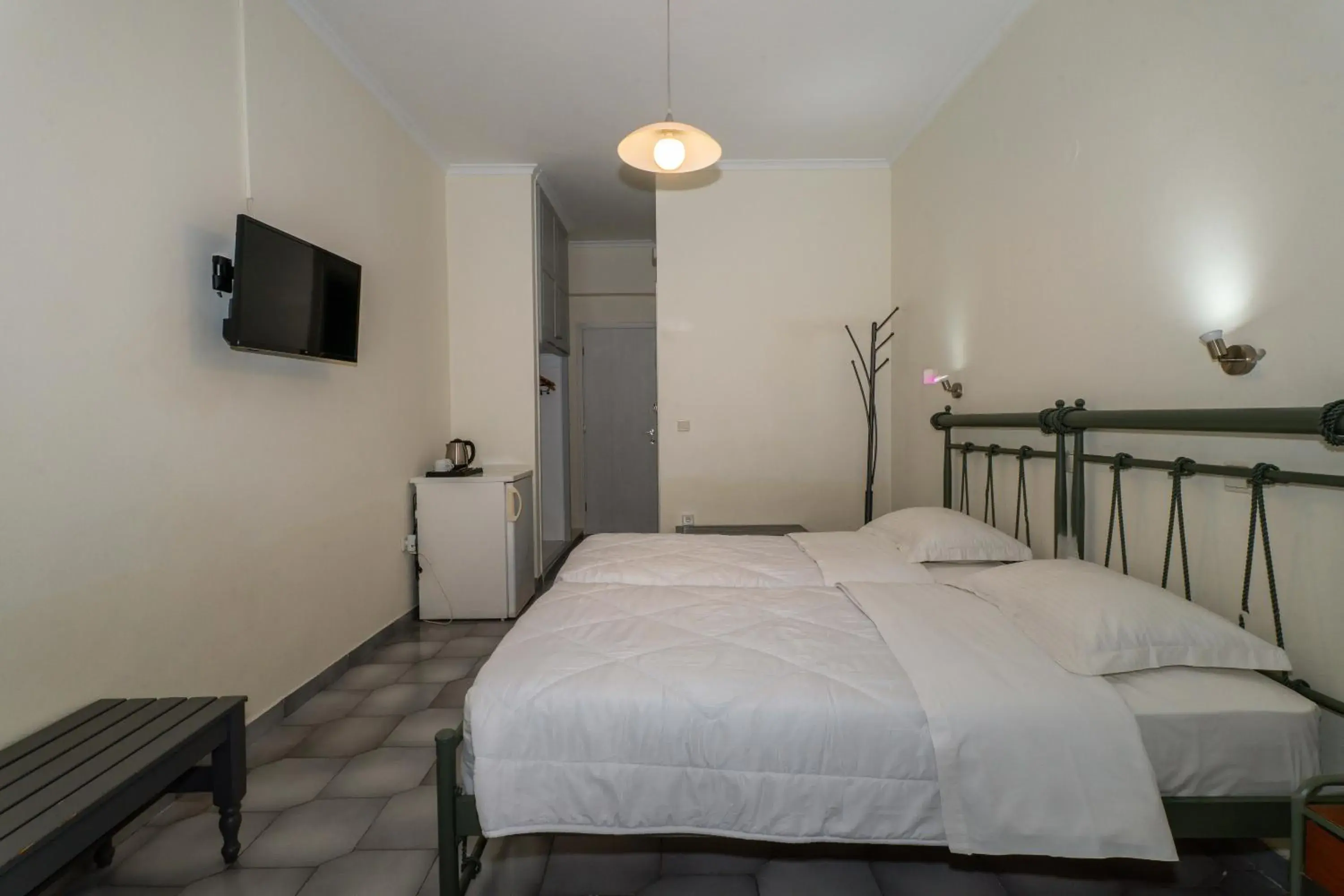 Economy Twin Room in Albatros Hotel Economy Twin Room in Albatros Hotel