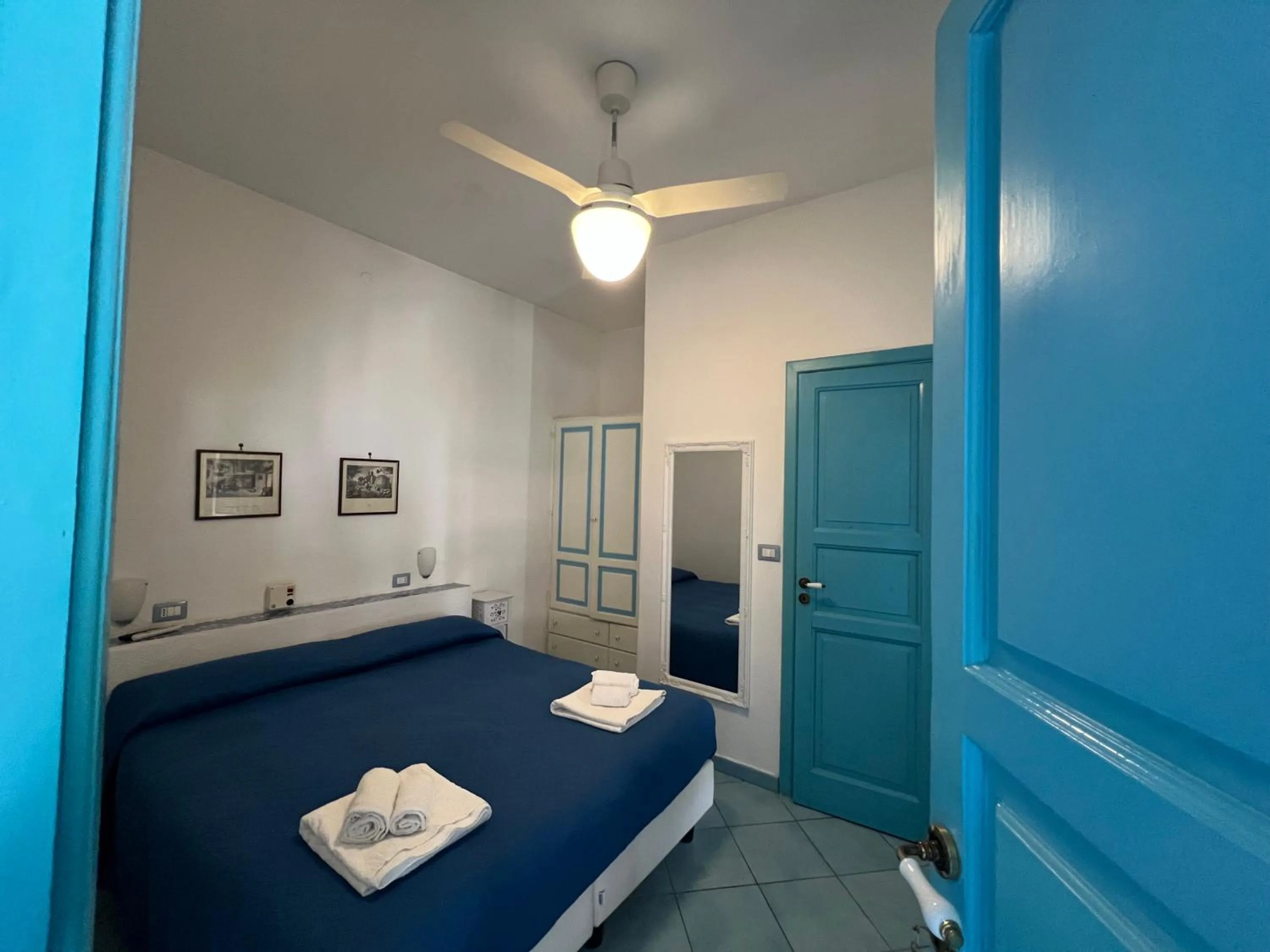 Bedroom, Bed in La Giara