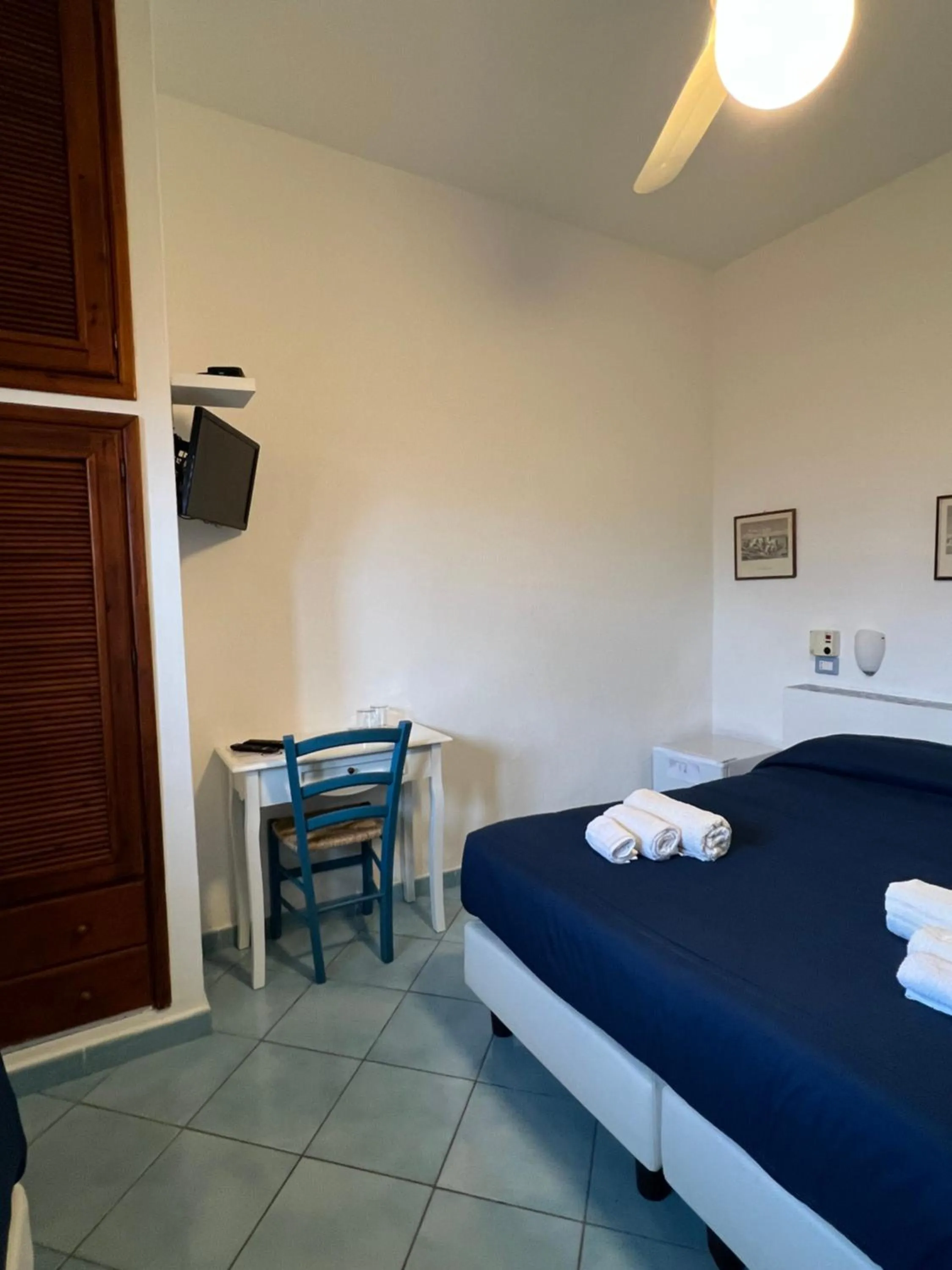 Photo of the whole room, Bed in La Giara