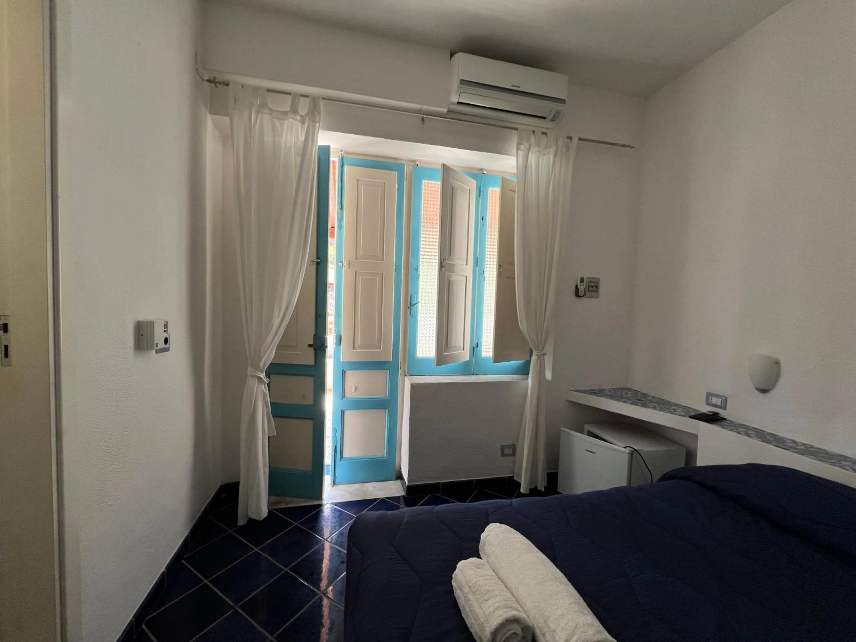 Photo of the whole room, Bed in La Giara