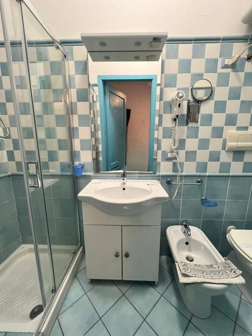 Bathroom in La Giara