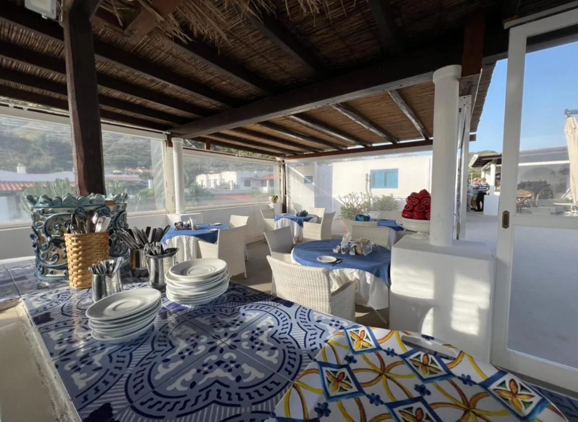 Breakfast in La Giara