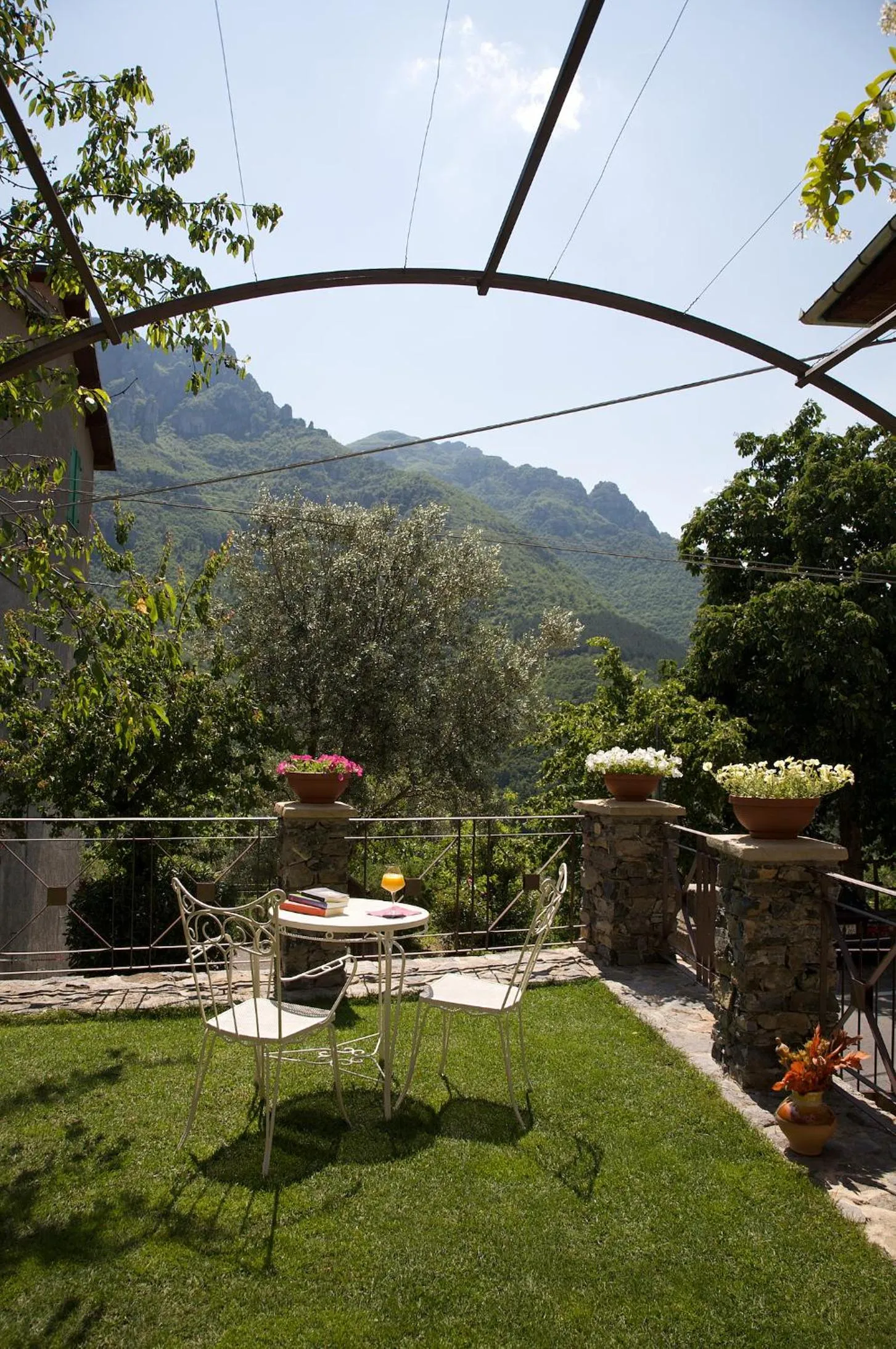 Garden in La Casa dei Nonni Castelbianco