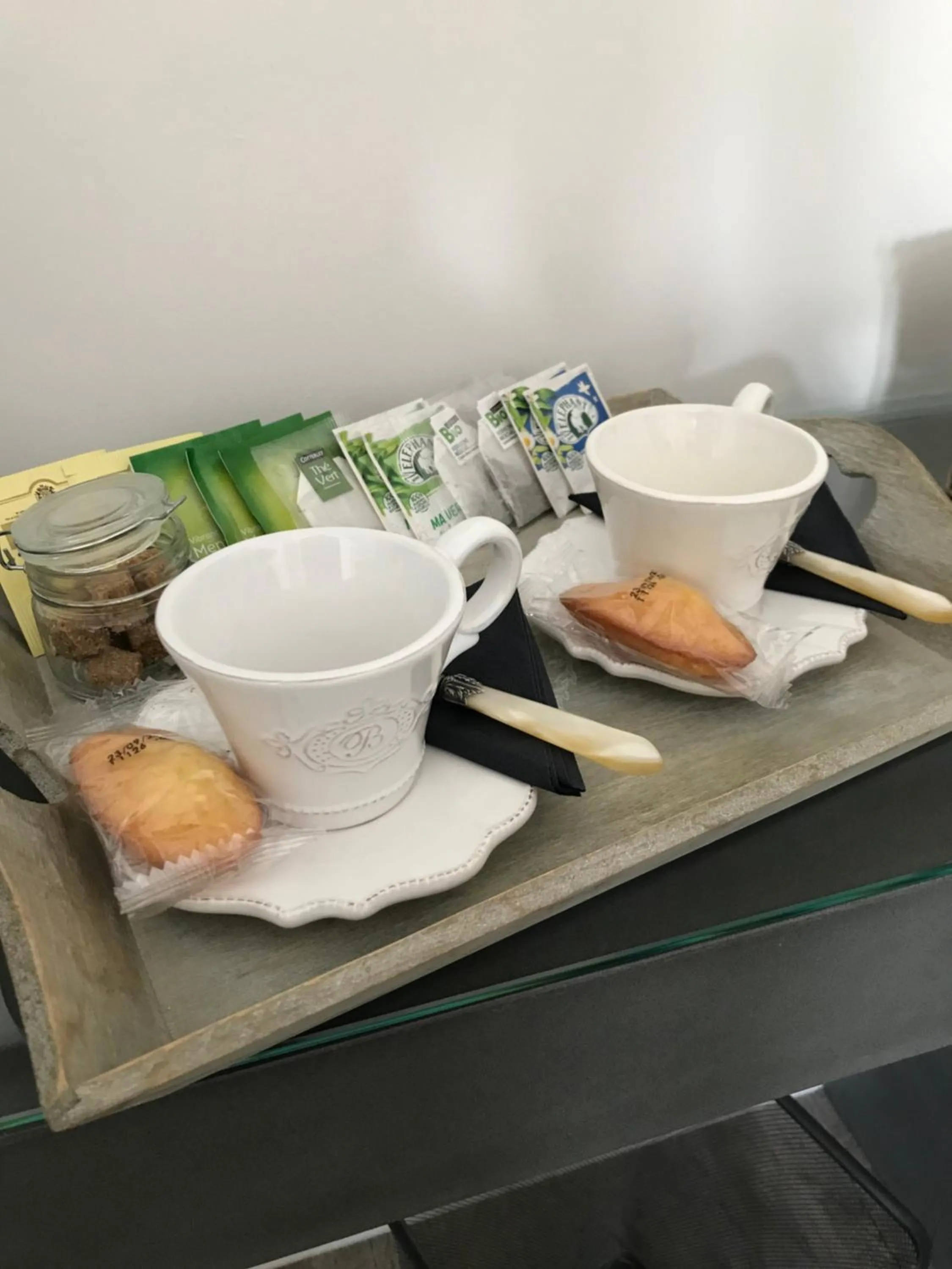 Coffee/tea facilities in La Maison des Eaux Claires