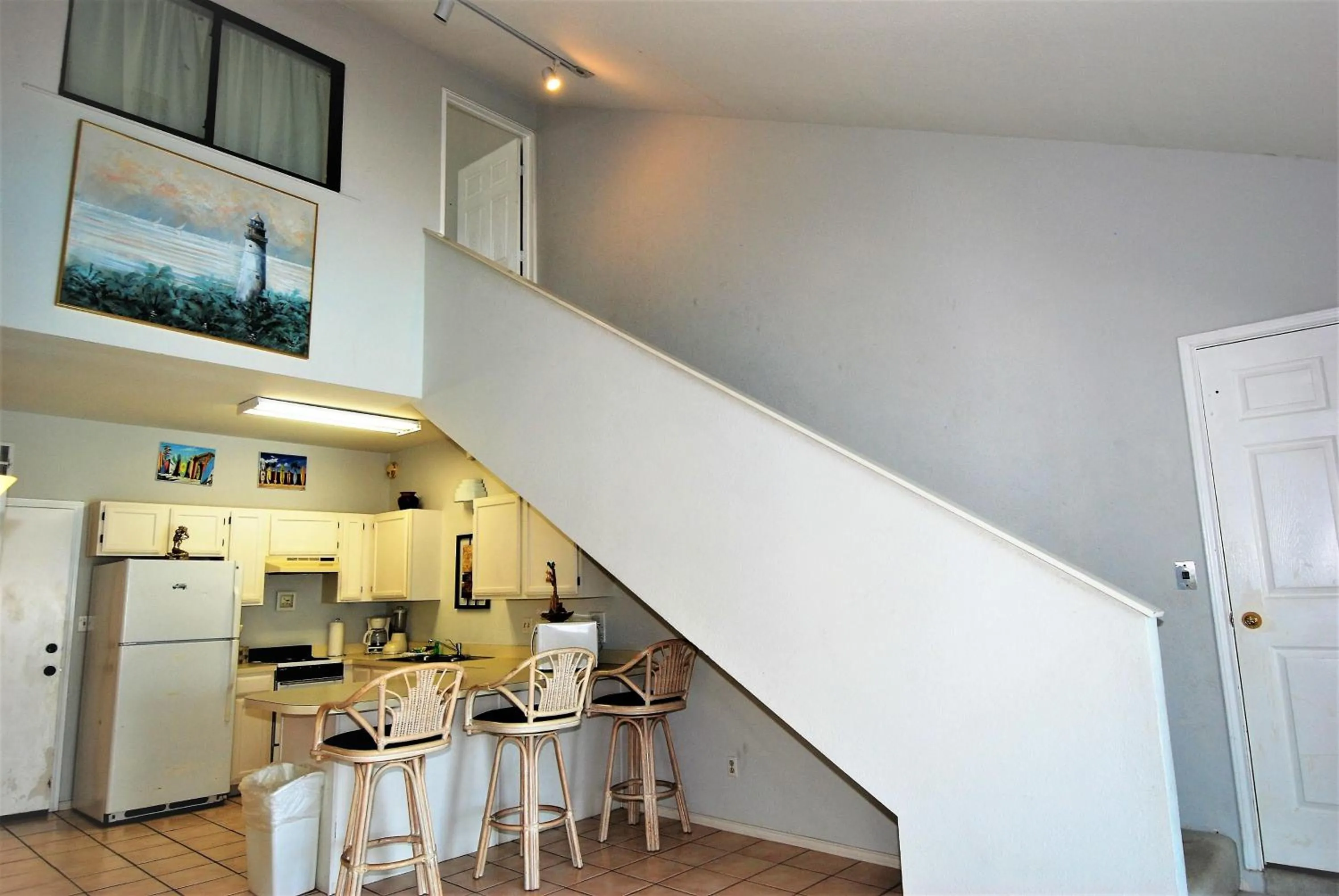 Kitchen or kitchenette in 108 West Morningside Townhouse