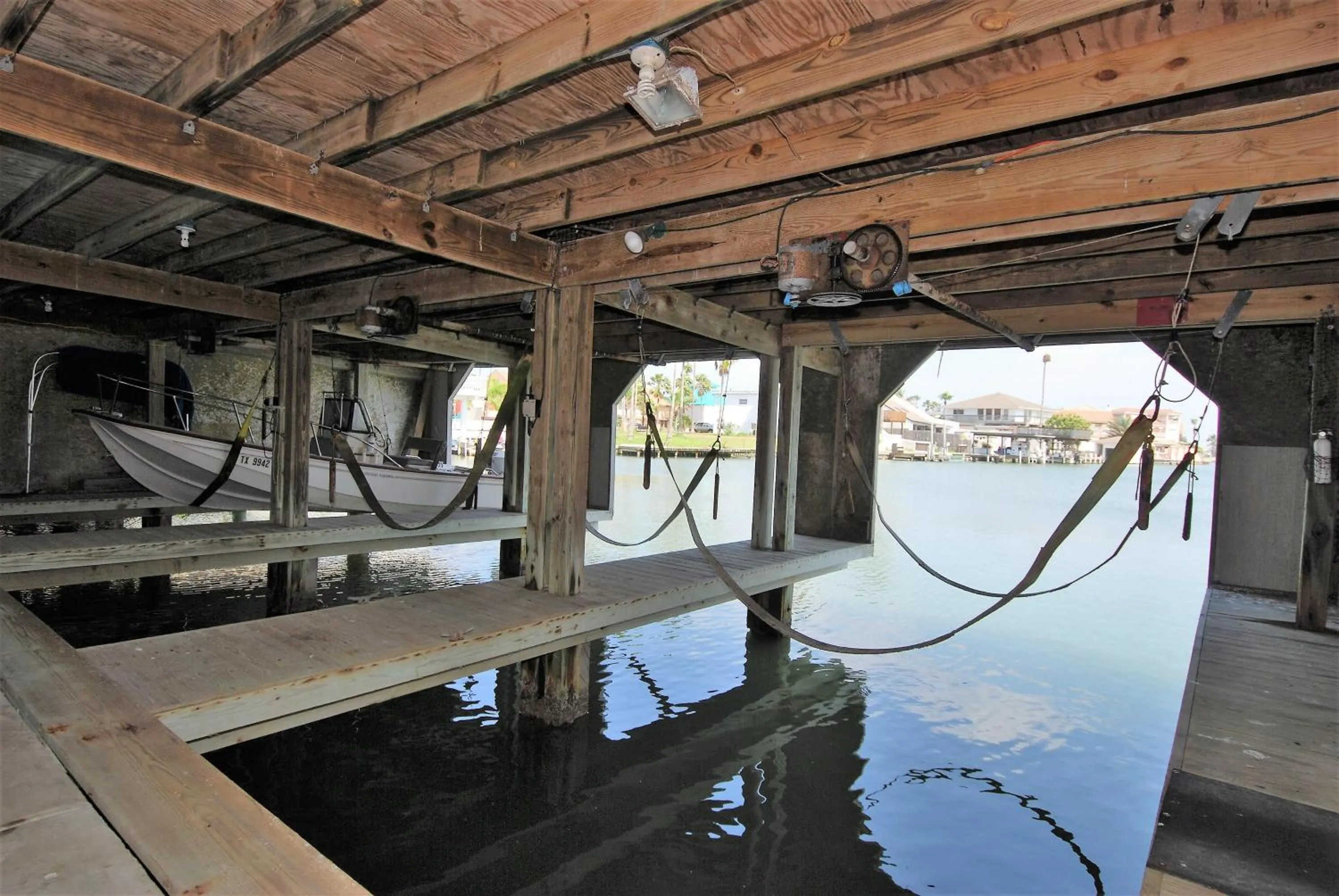 Lake view in 108 West Morningside Townhouse