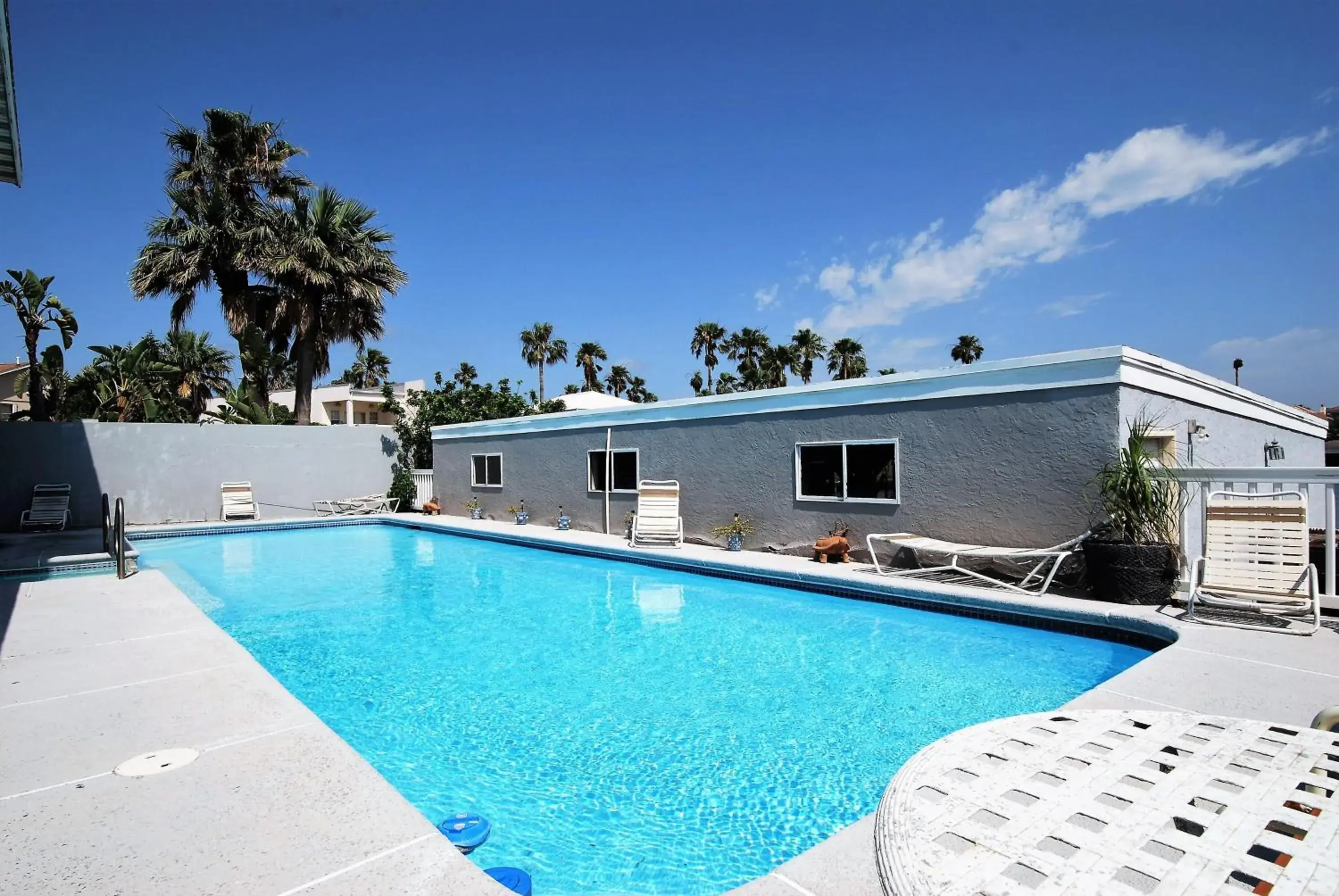 108 West Morningside Townhouse 108 West Morningside Townhouse