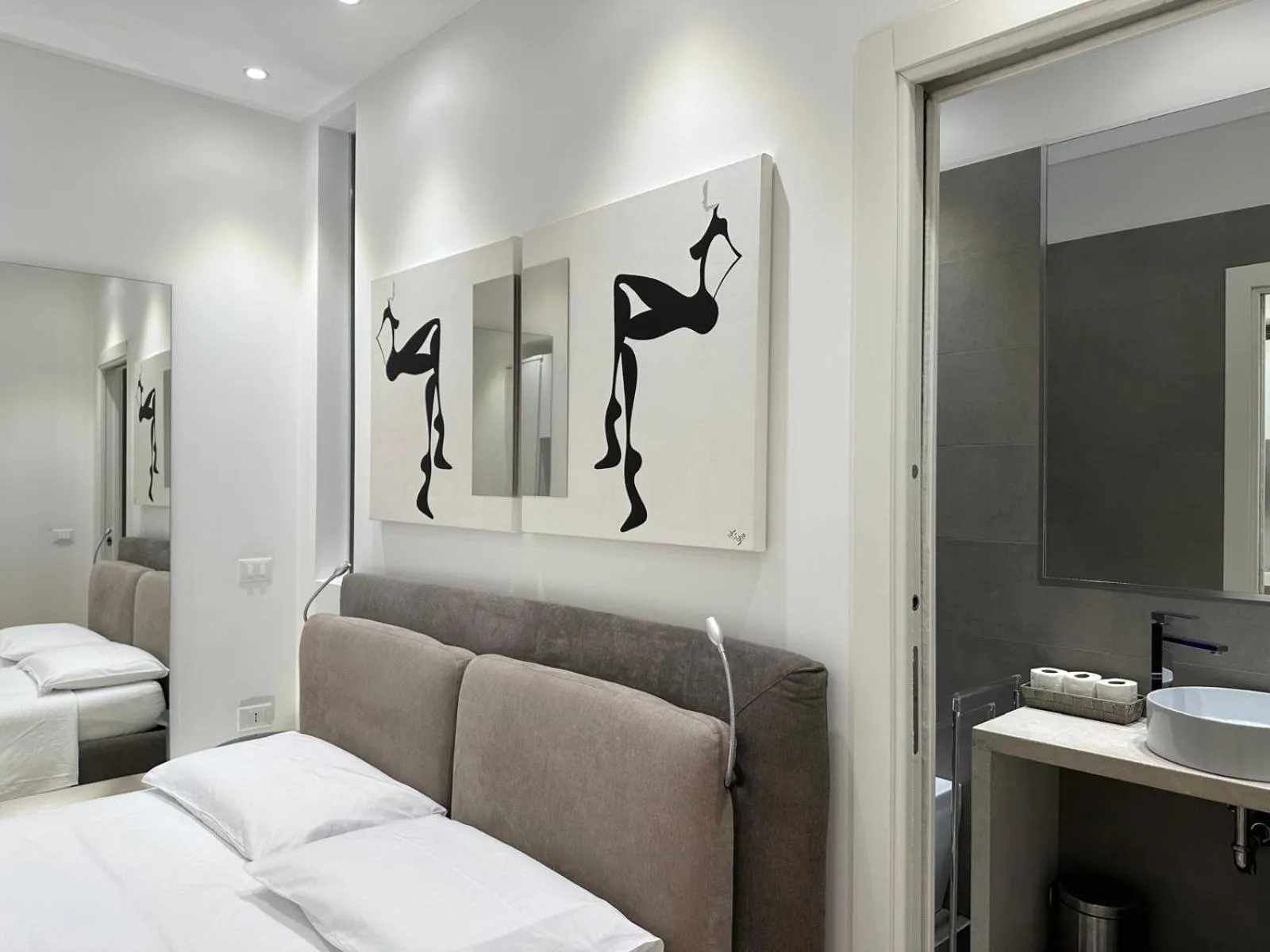 Bed in CeO LUXURY SUITE DI CAGLIARI