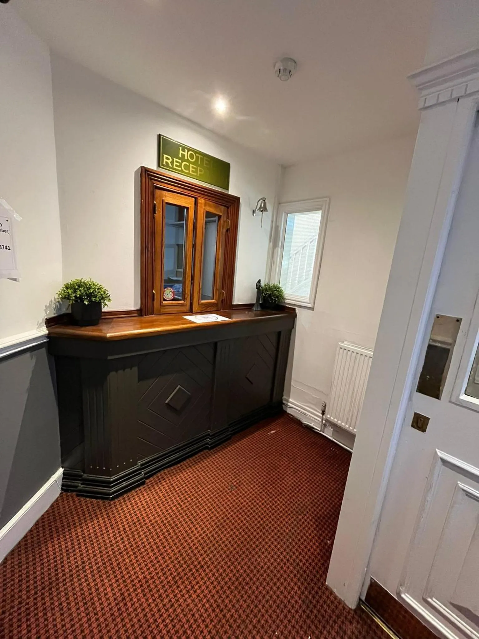 Lobby or reception in George And Dragon Place