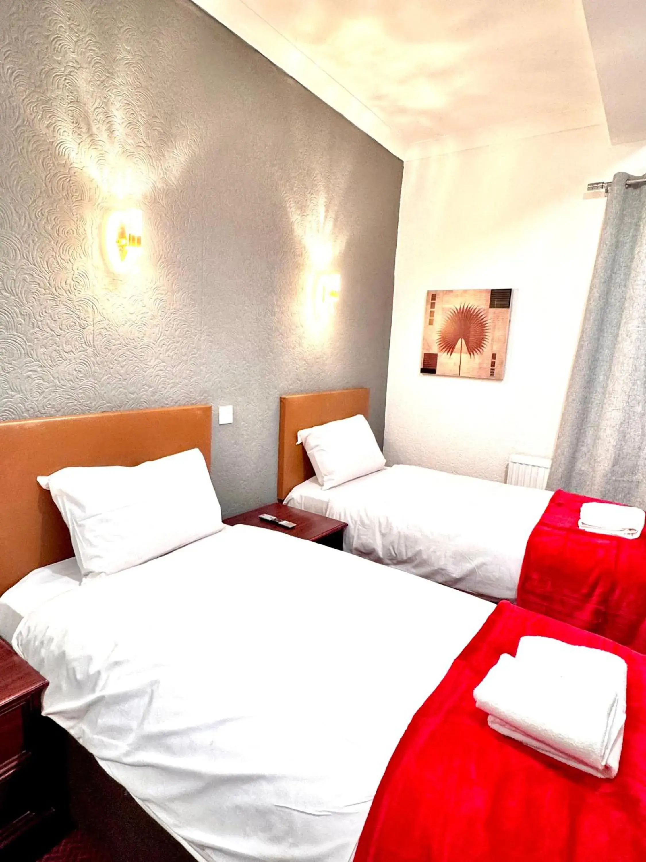 Twin Room in George And Dragon Place Twin Room in George And Dragon Place