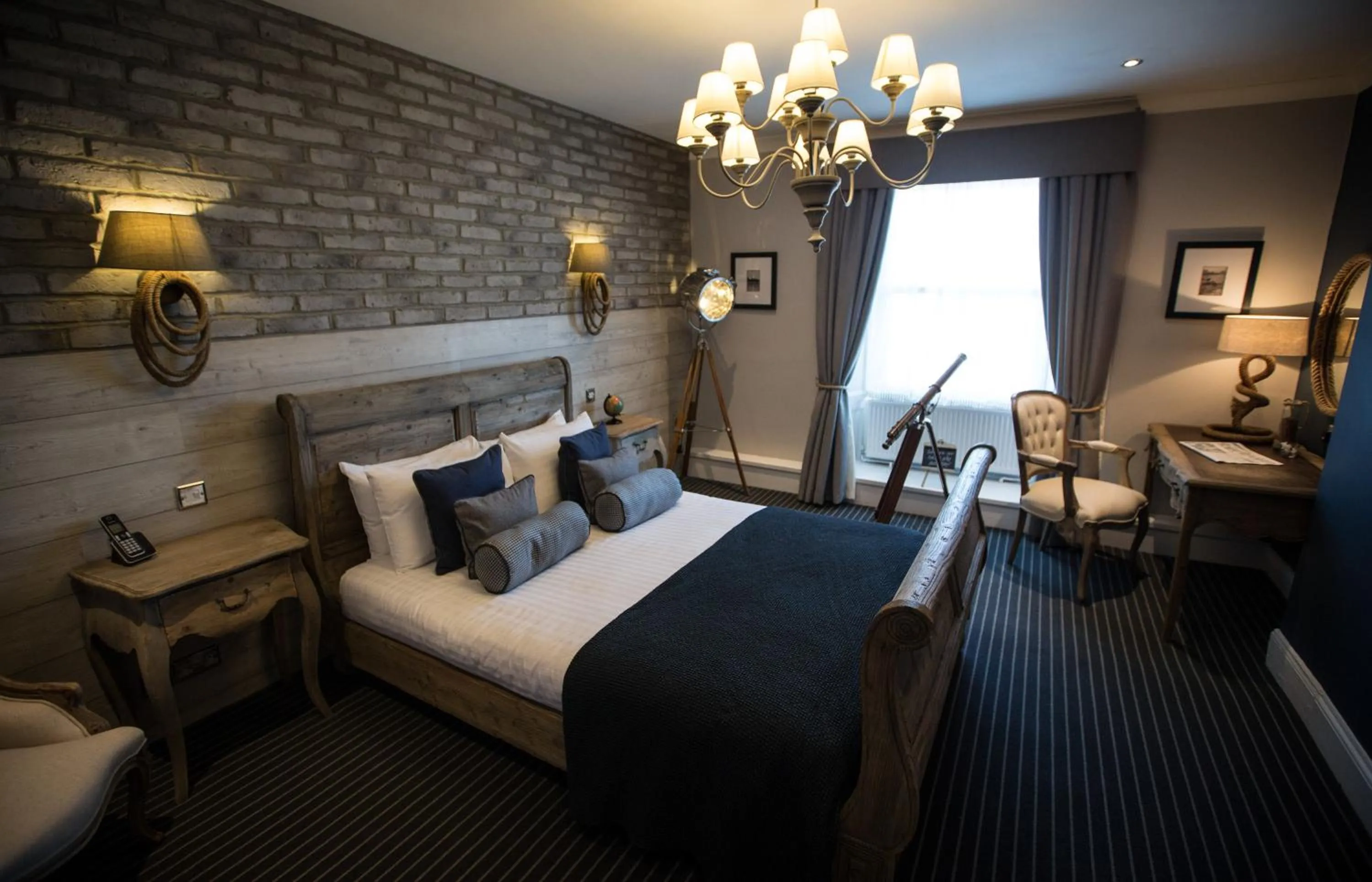 Bedroom, Bed in Roker Hotel BW Premier Collection