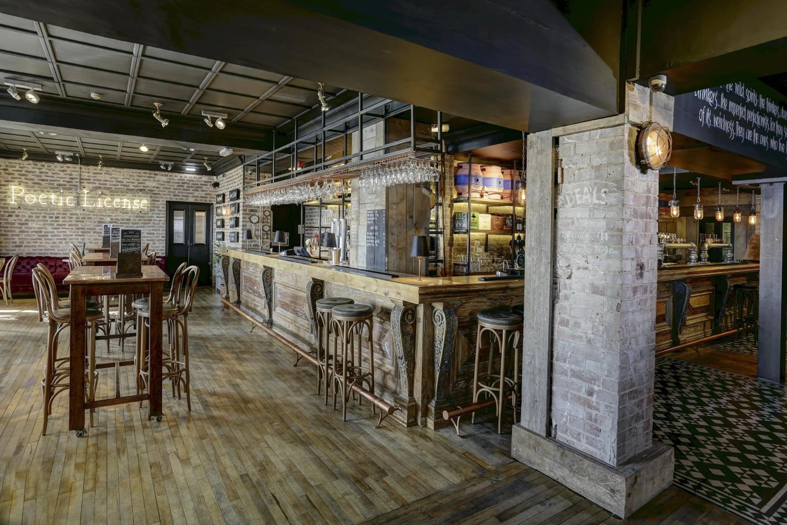 Lounge or bar in Roker Hotel BW Premier Collection