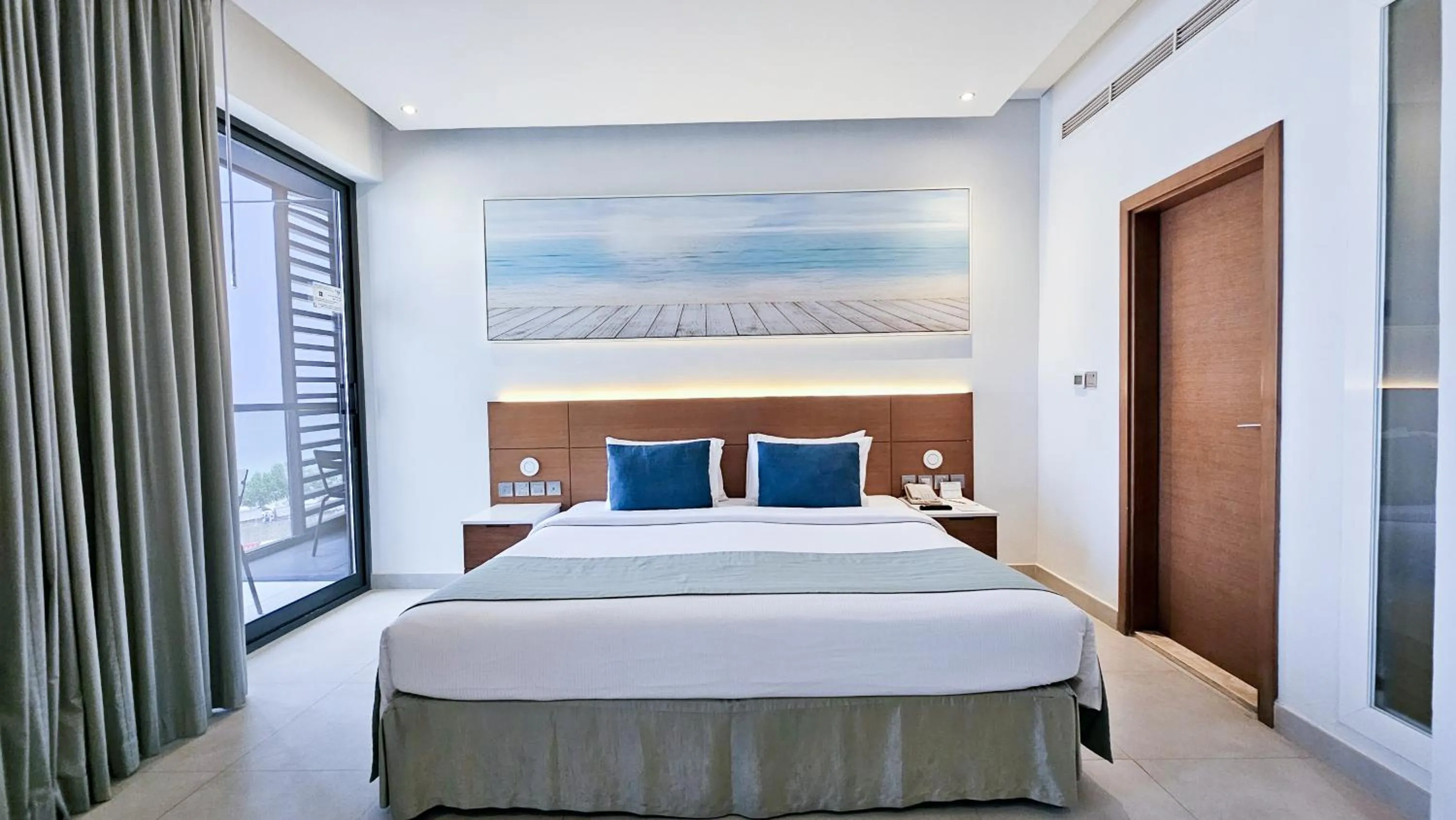 Bed in Wyndham Garden Ajman Corniche