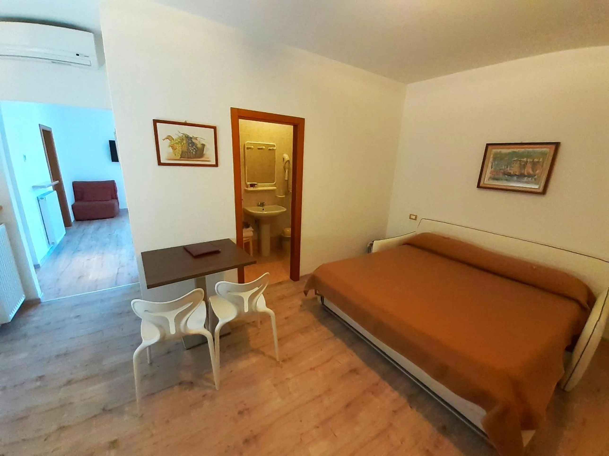 Bedroom, Bed in Park Hotel Val Di Monte ***S