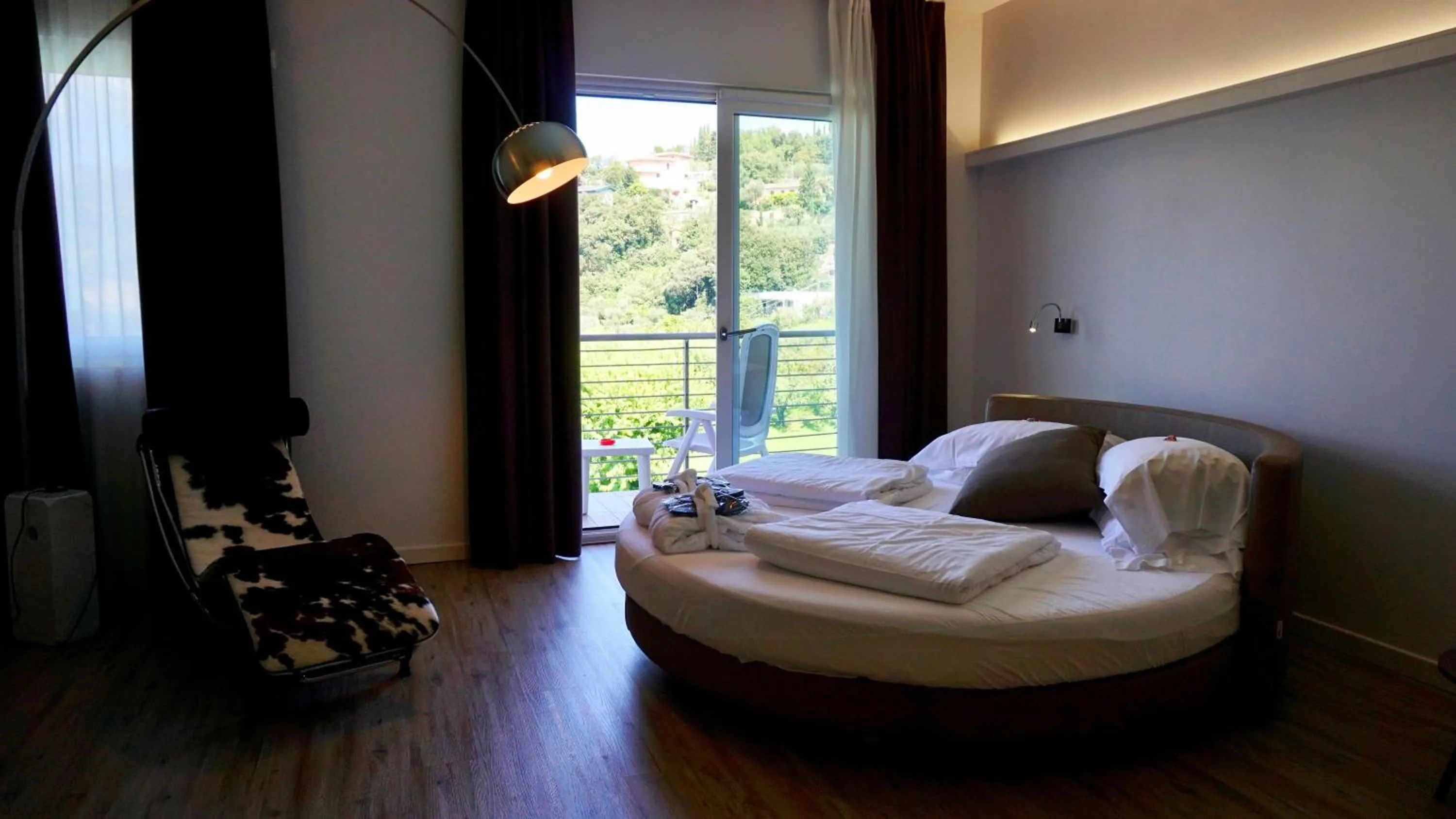 Bed in Park Hotel Val Di Monte ***S