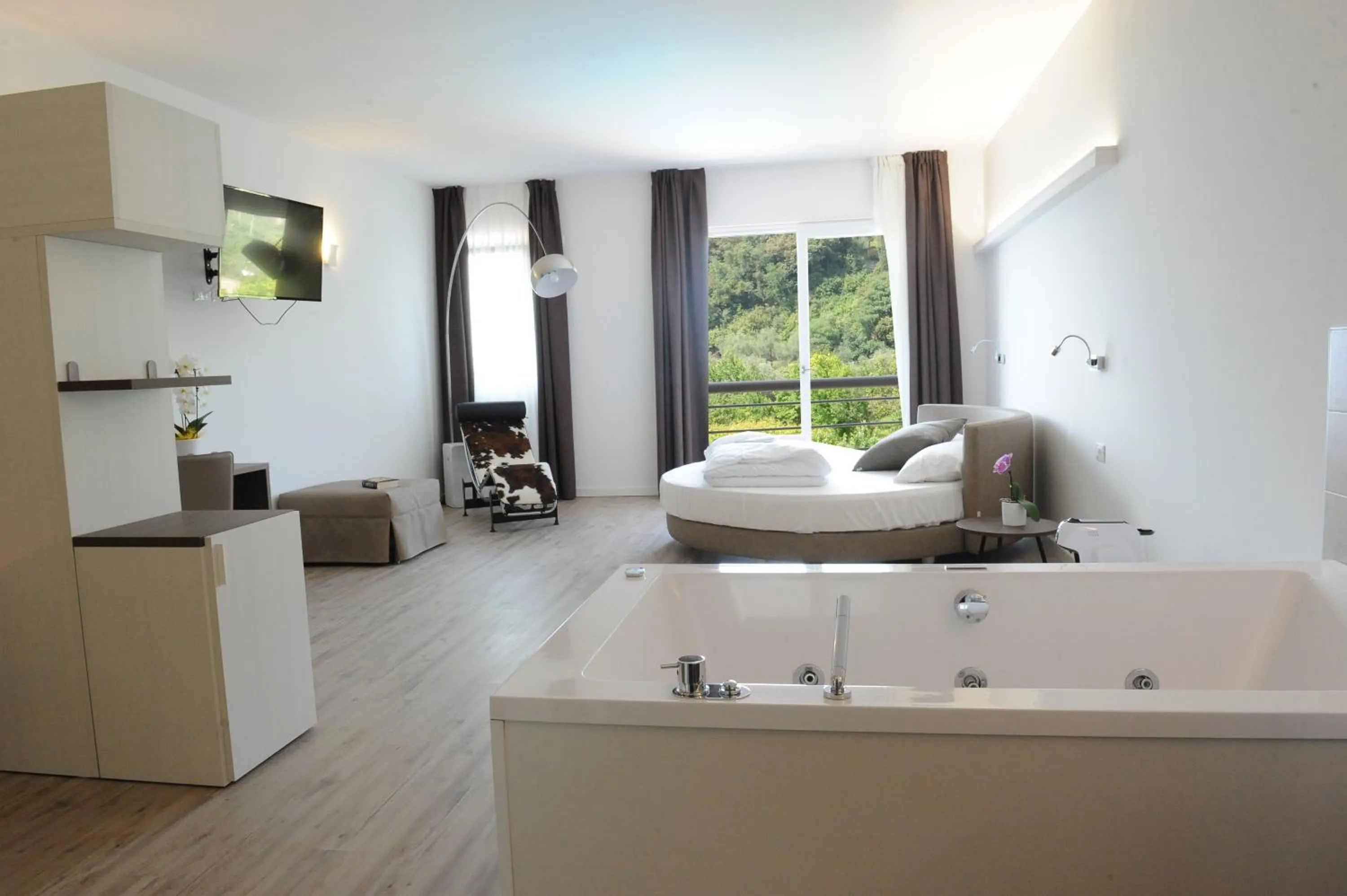 Bed in Park Hotel Val Di Monte ***S