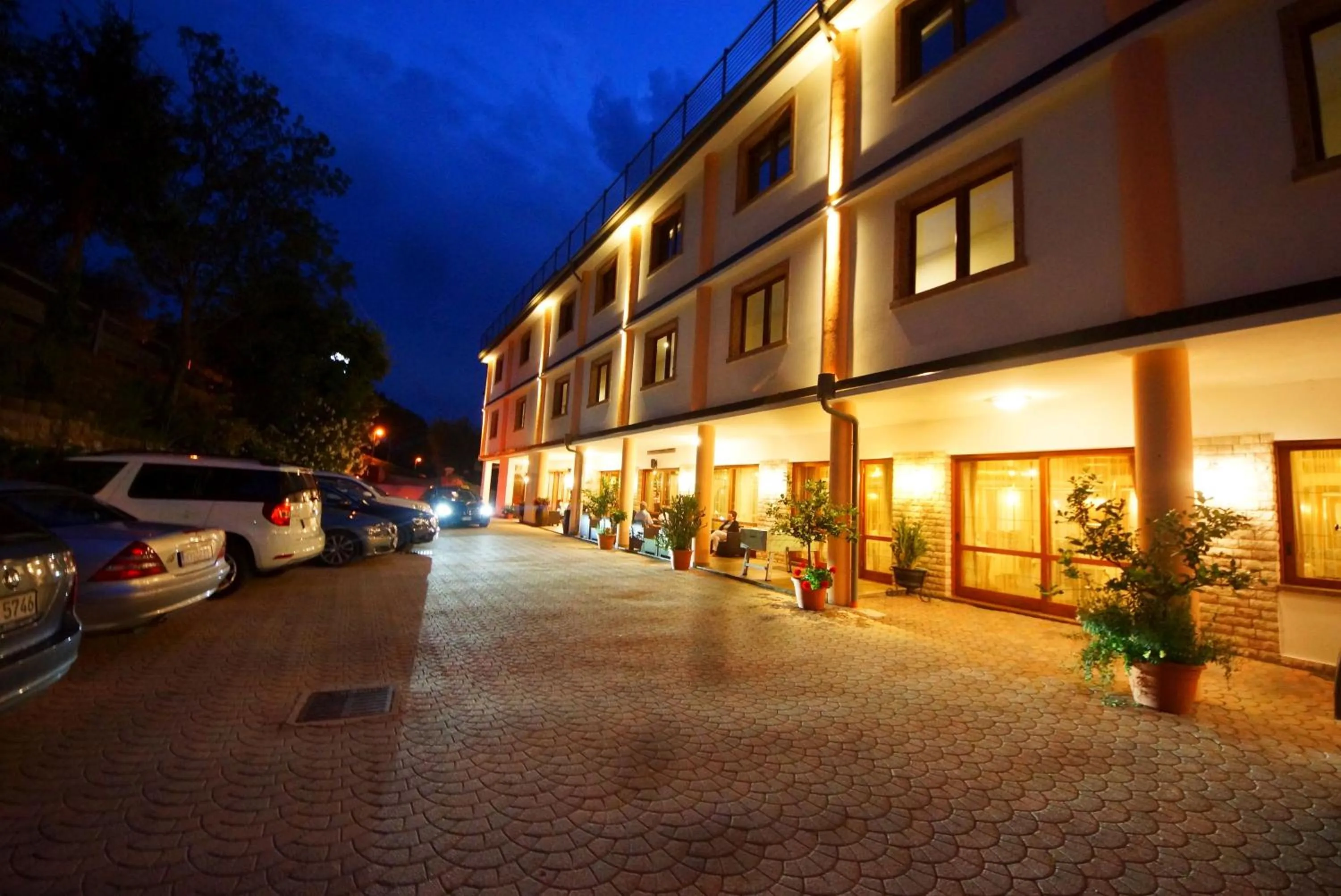 Facade/entrance in Park Hotel Val Di Monte ***S