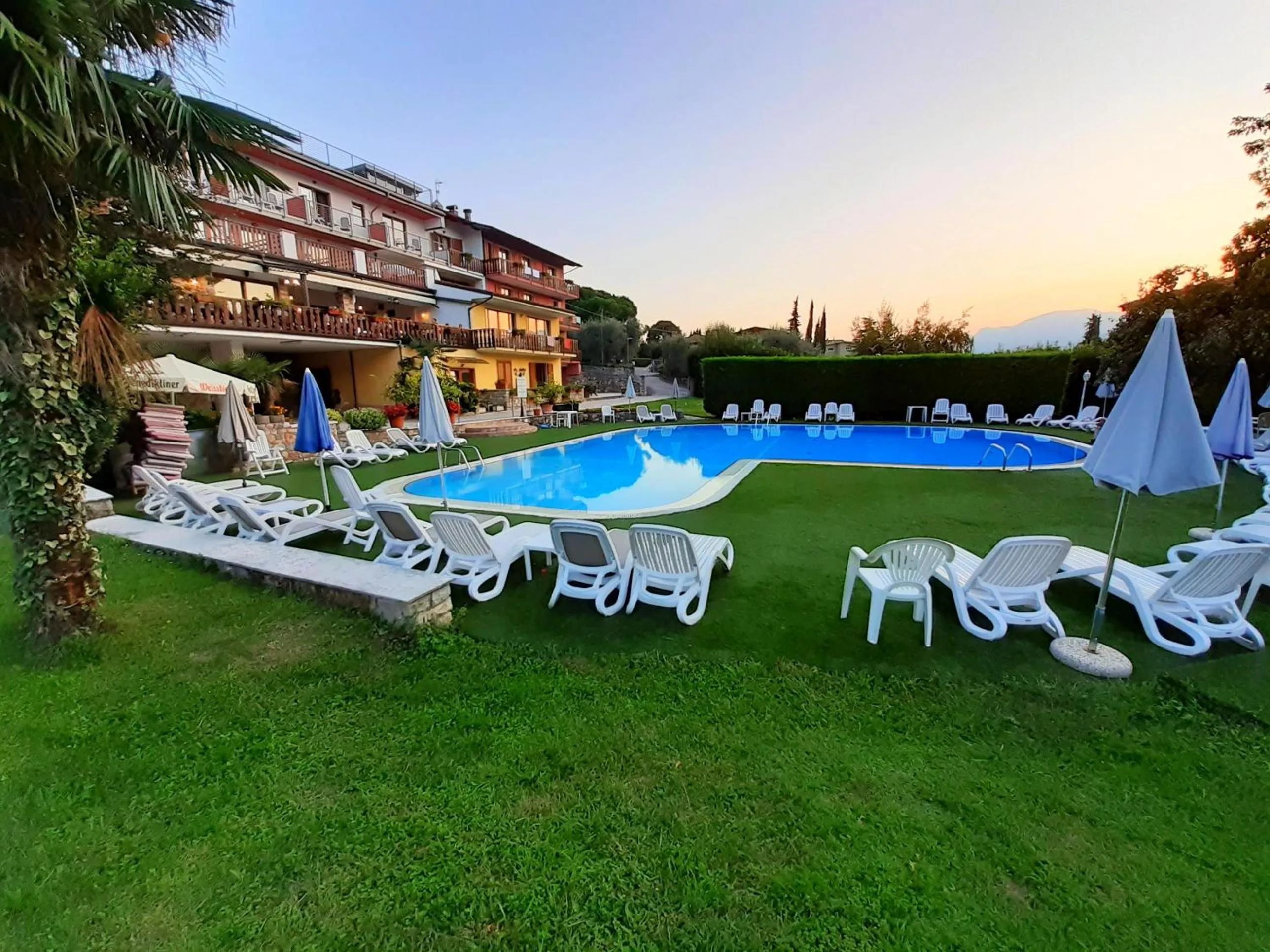 Garden in Park Hotel Val Di Monte ***S