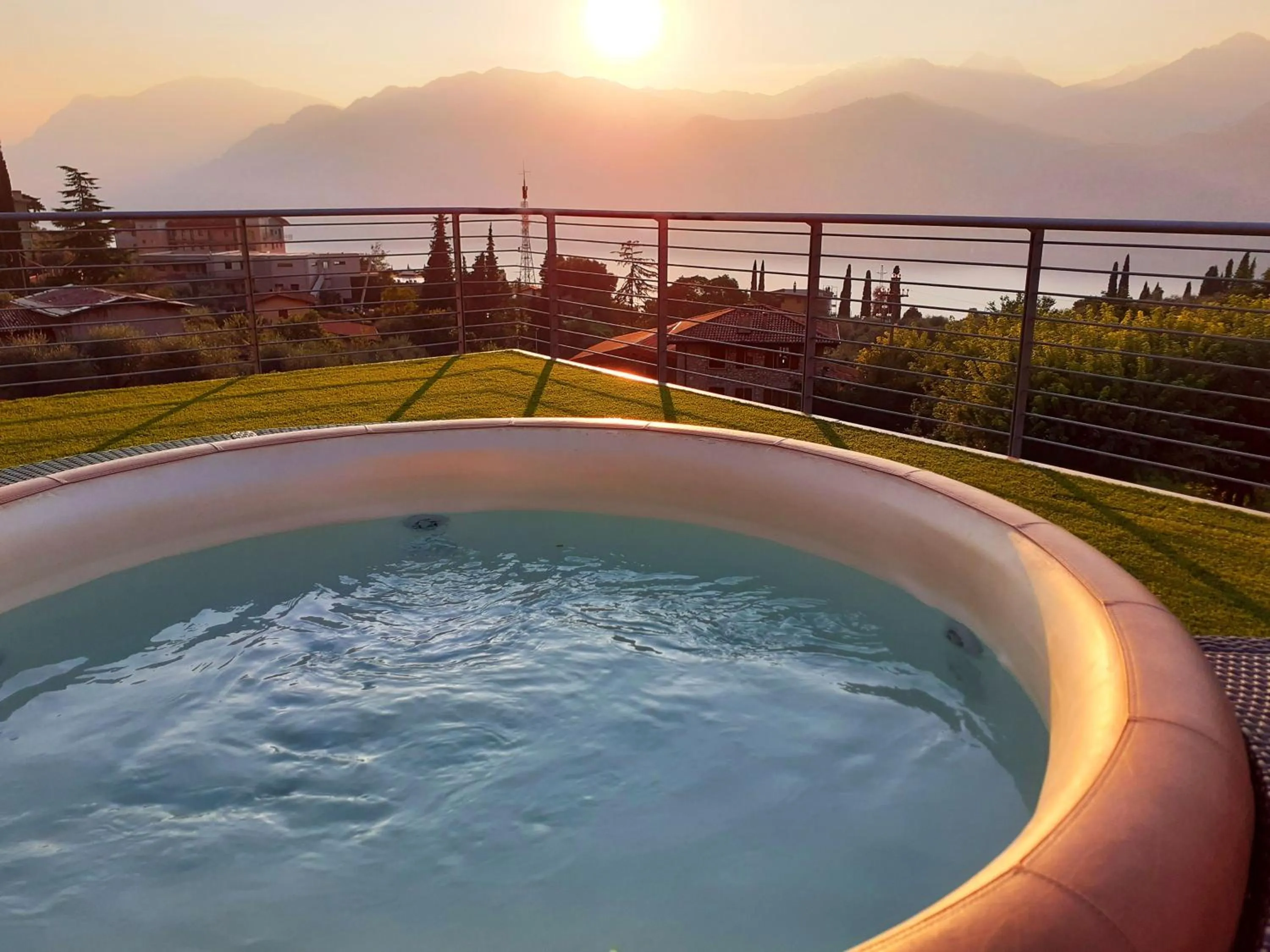 Hot Tub in Park Hotel Val Di Monte ***S