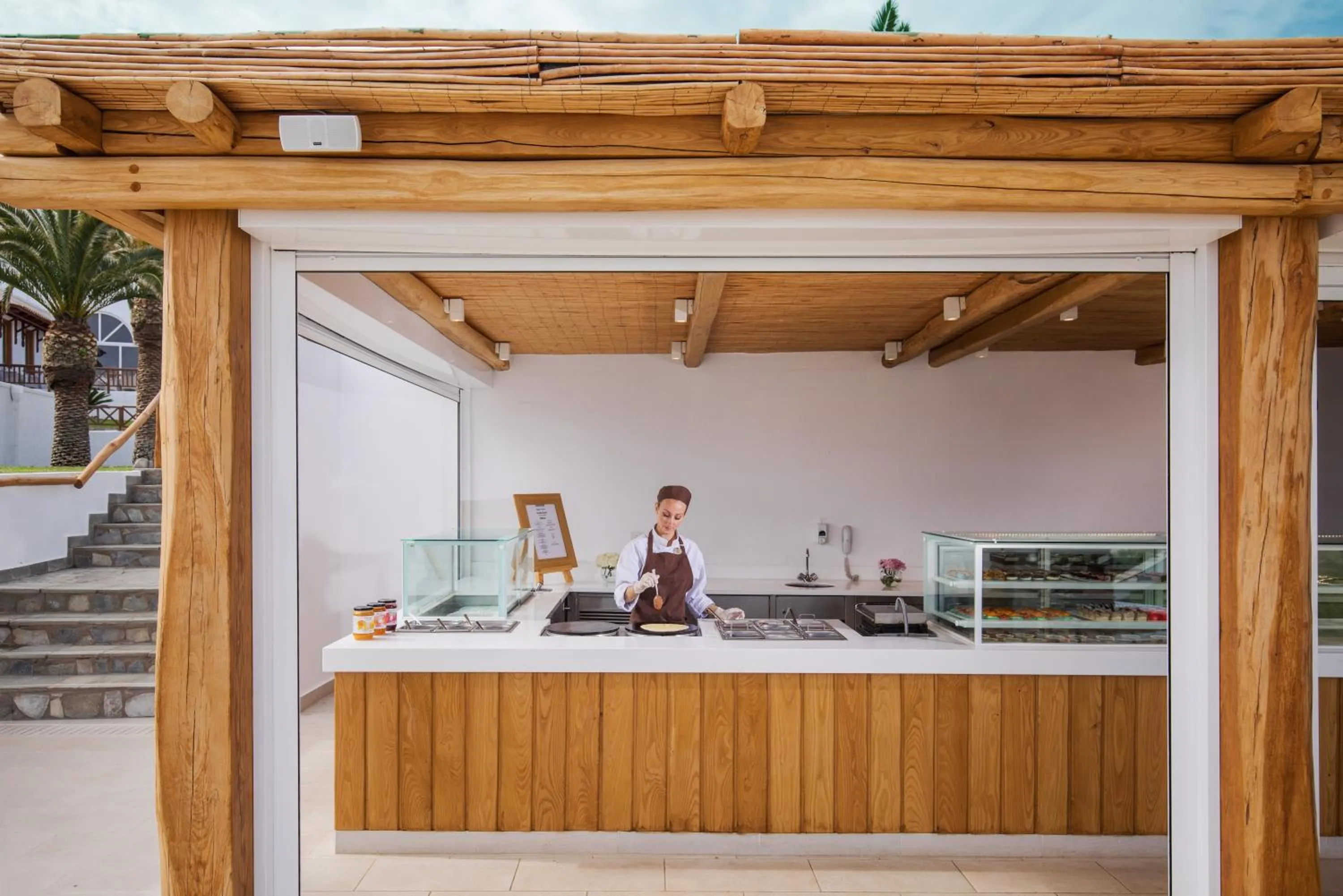 Restaurant/places to eat in Mitsis Selection Rinela