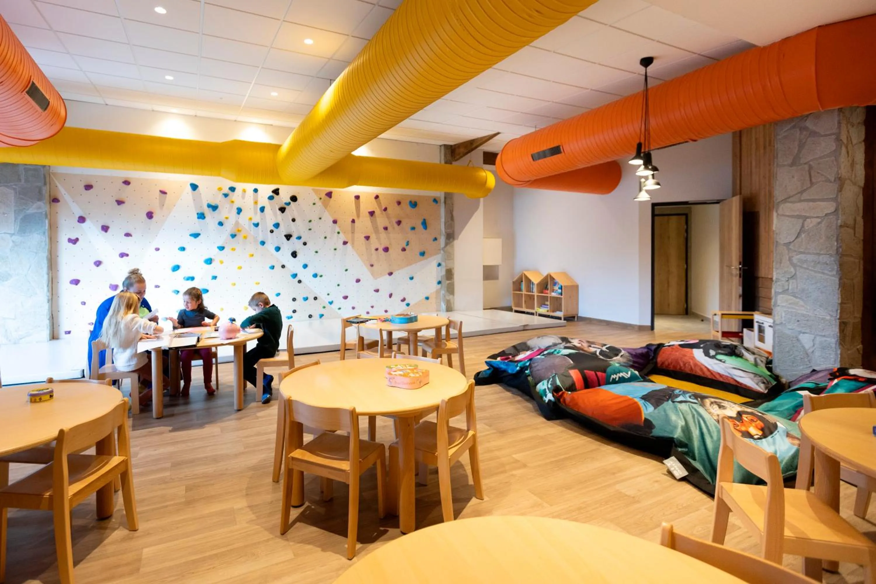 Kids's club in Hôtel Club MMV Les Bergers