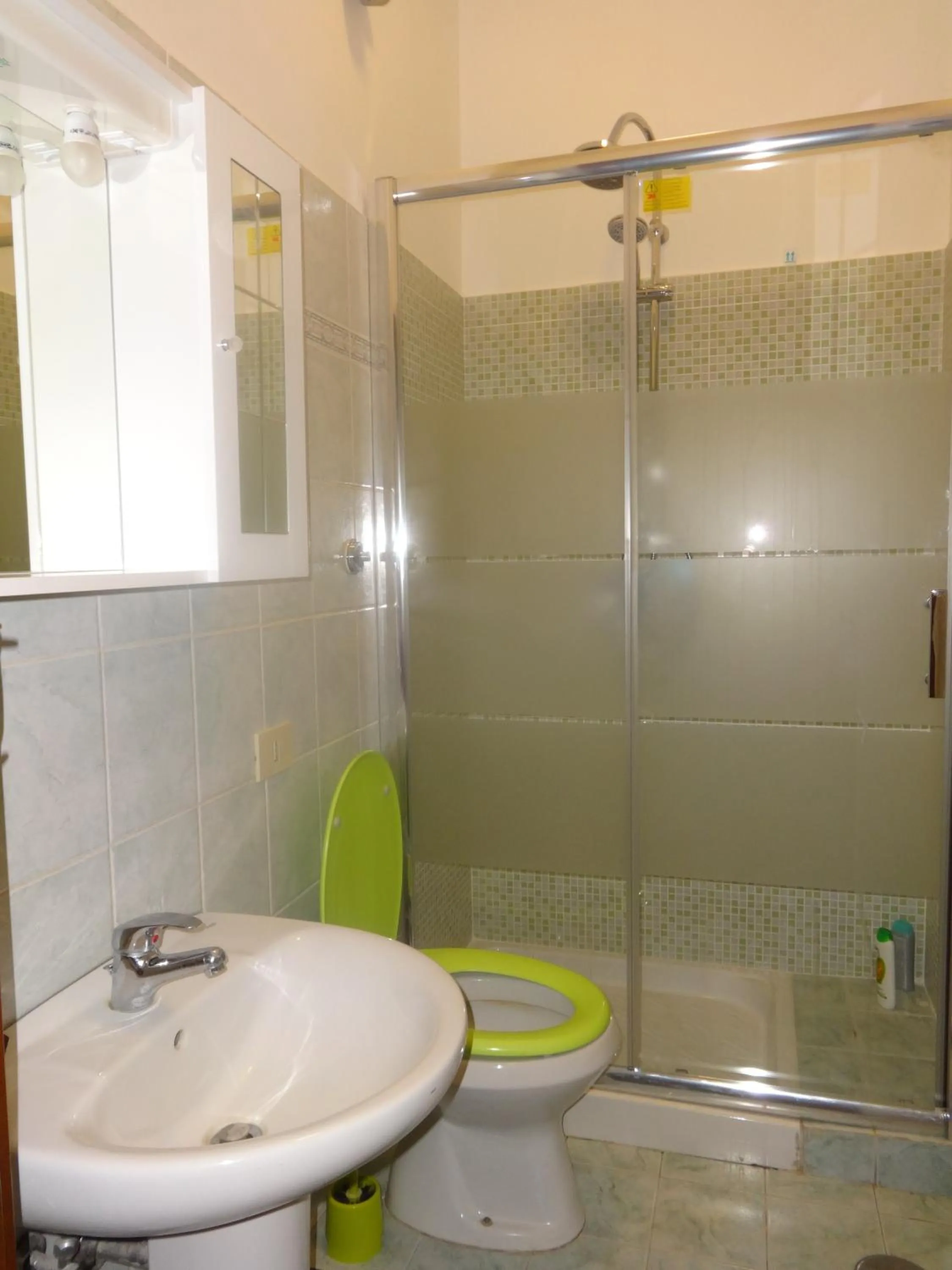 Bathroom in B&B Twins