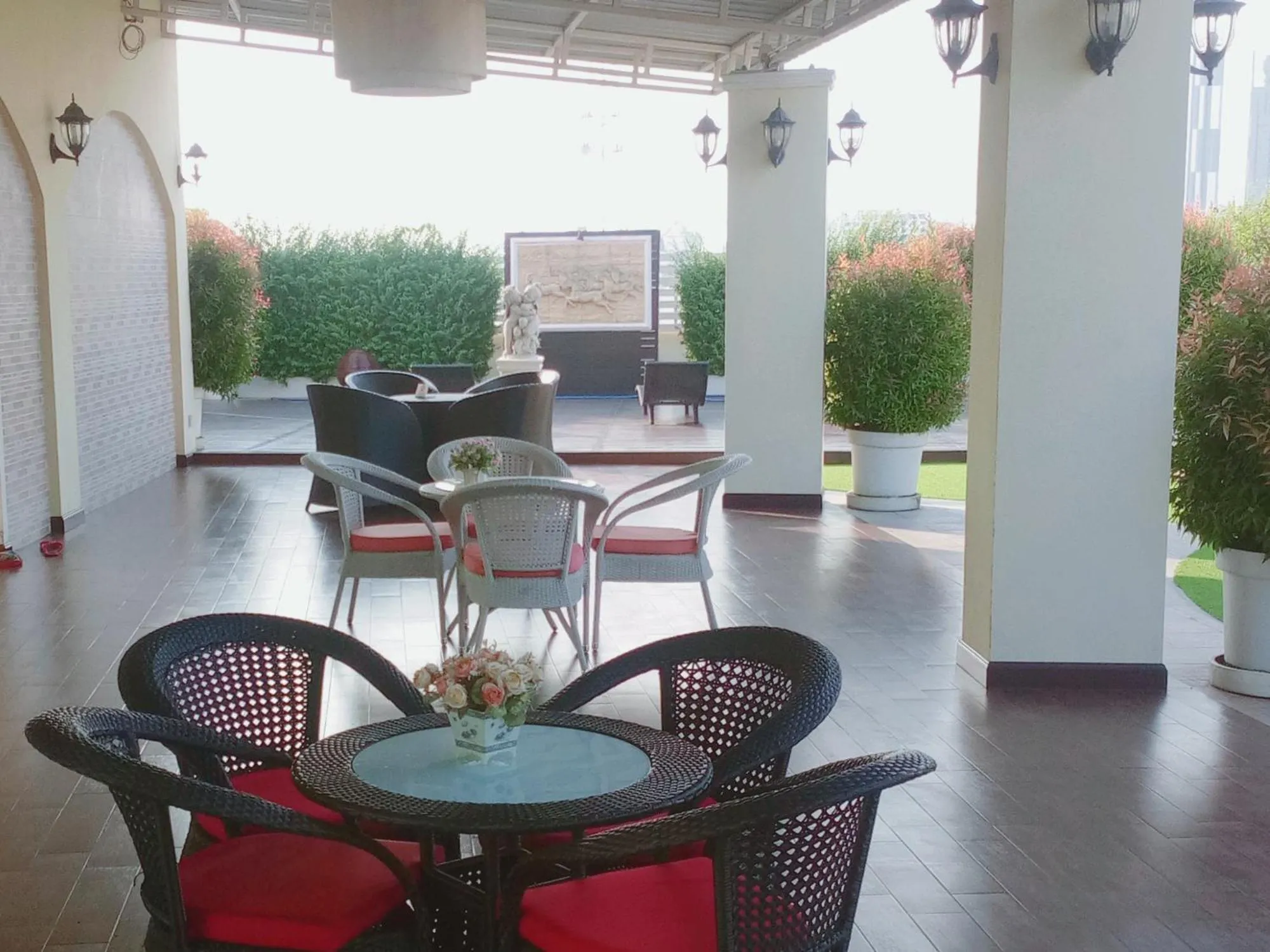 Patio in The Icon Place 1 @ Central Pattaya