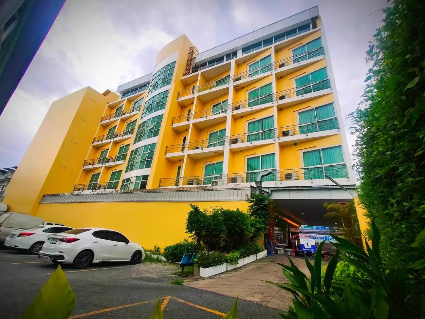 Property building in The Icon Place 1 @ Central Pattaya Property building in The Icon Place 1 @ Central Pattaya