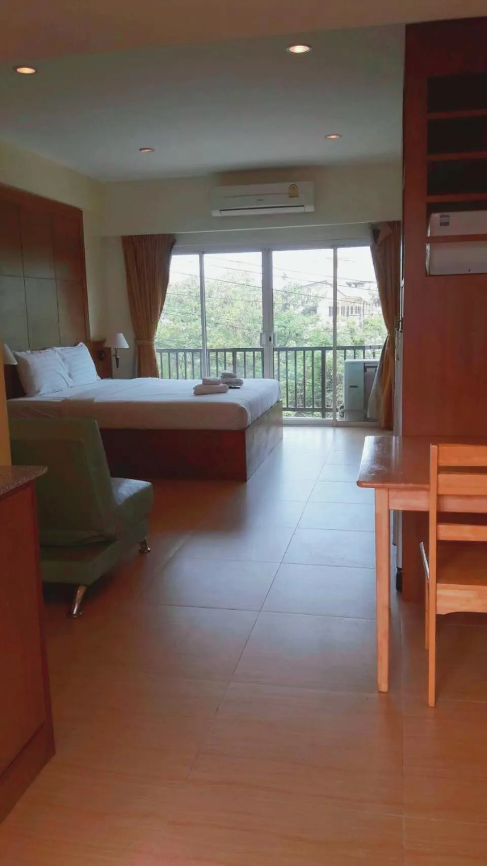 Bed in The Icon Place 2 @ Nurn Plub Wan