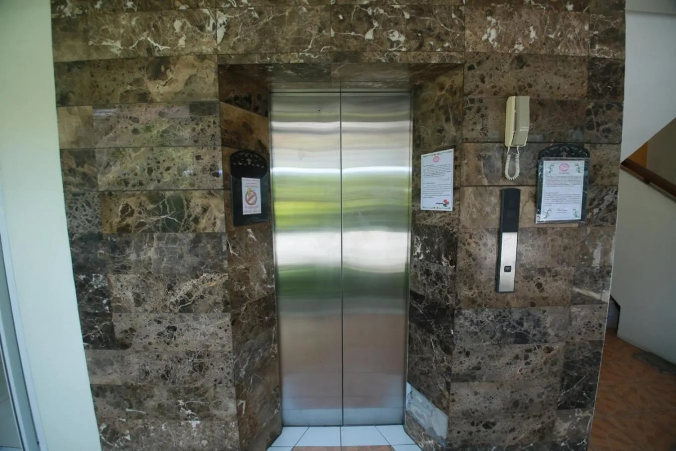 Facade/entrance in The Icon Place 2 @ Nurn Plub Wan