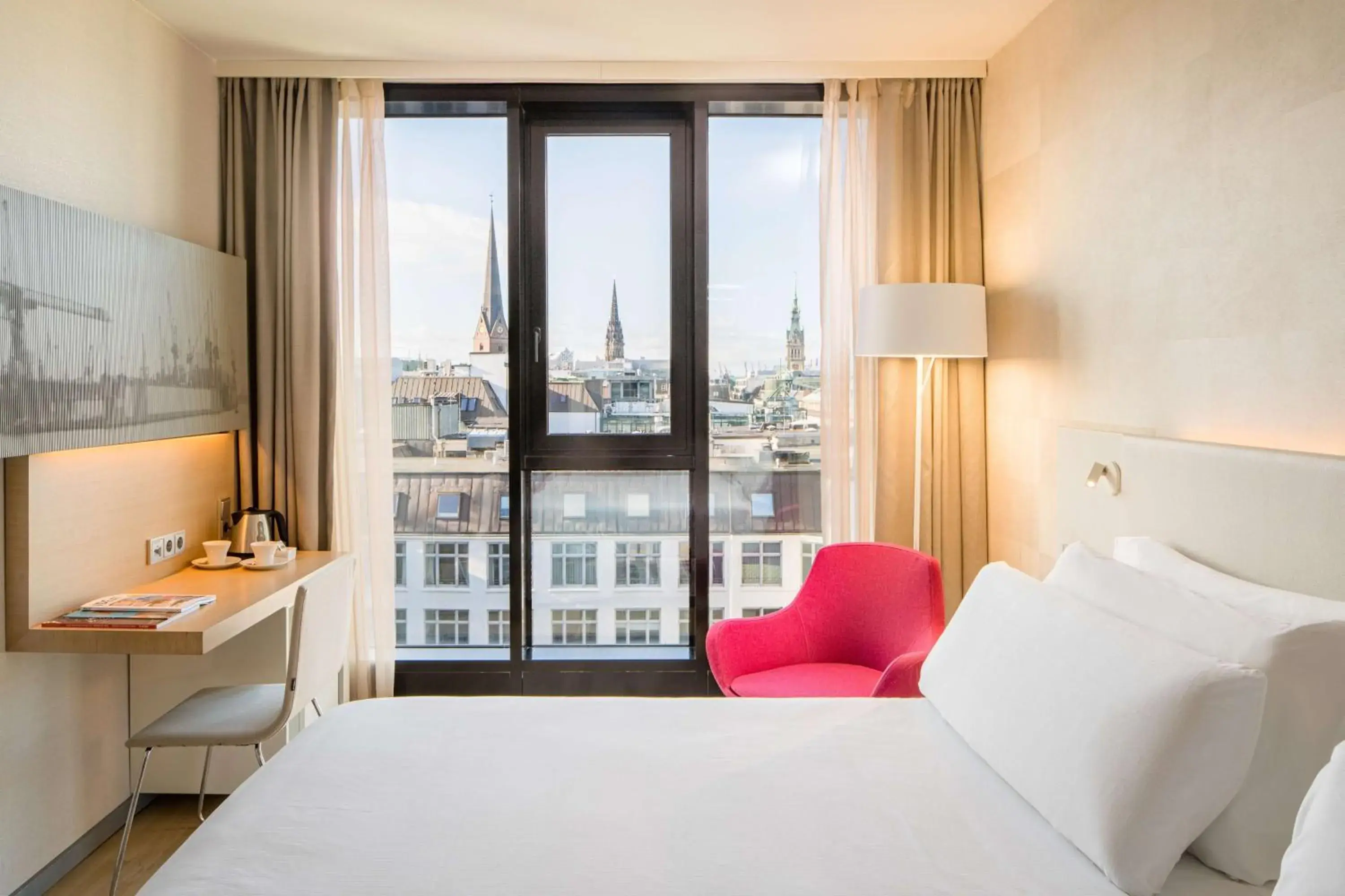 Bedroom, Bed in Barceló Hamburg Bedroom, Bed in Barceló Hamburg