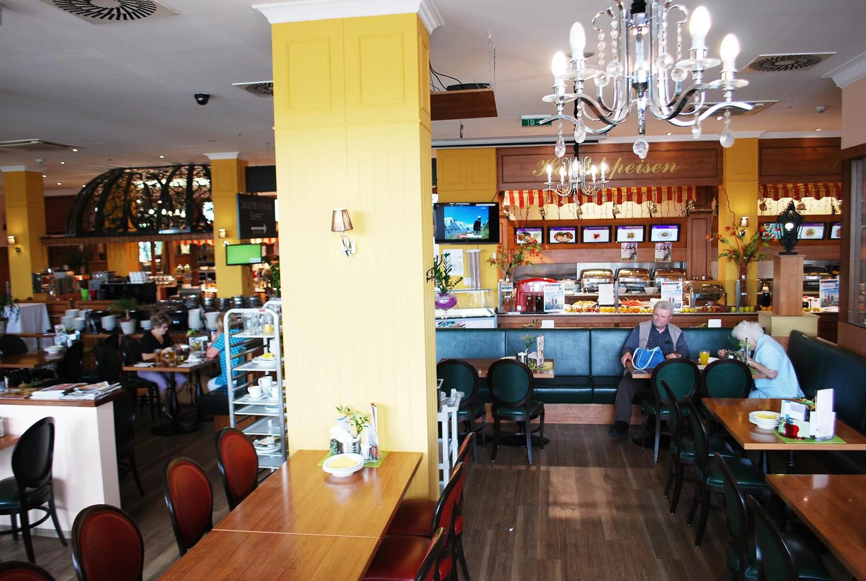 Restaurant/places to eat in Kaiserrast