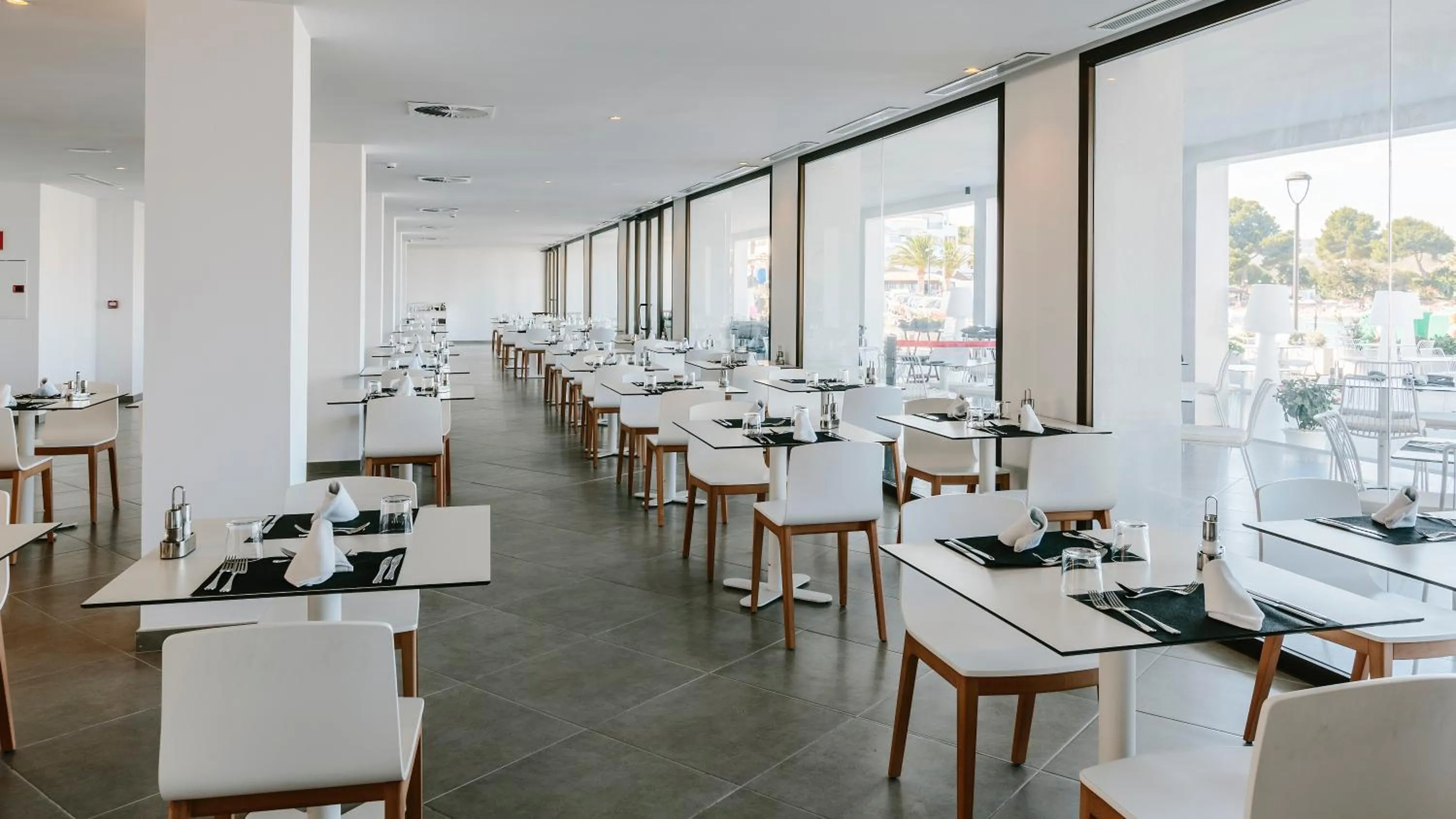 Restaurant/places to eat in AluaSoul Ibiza - Adults only