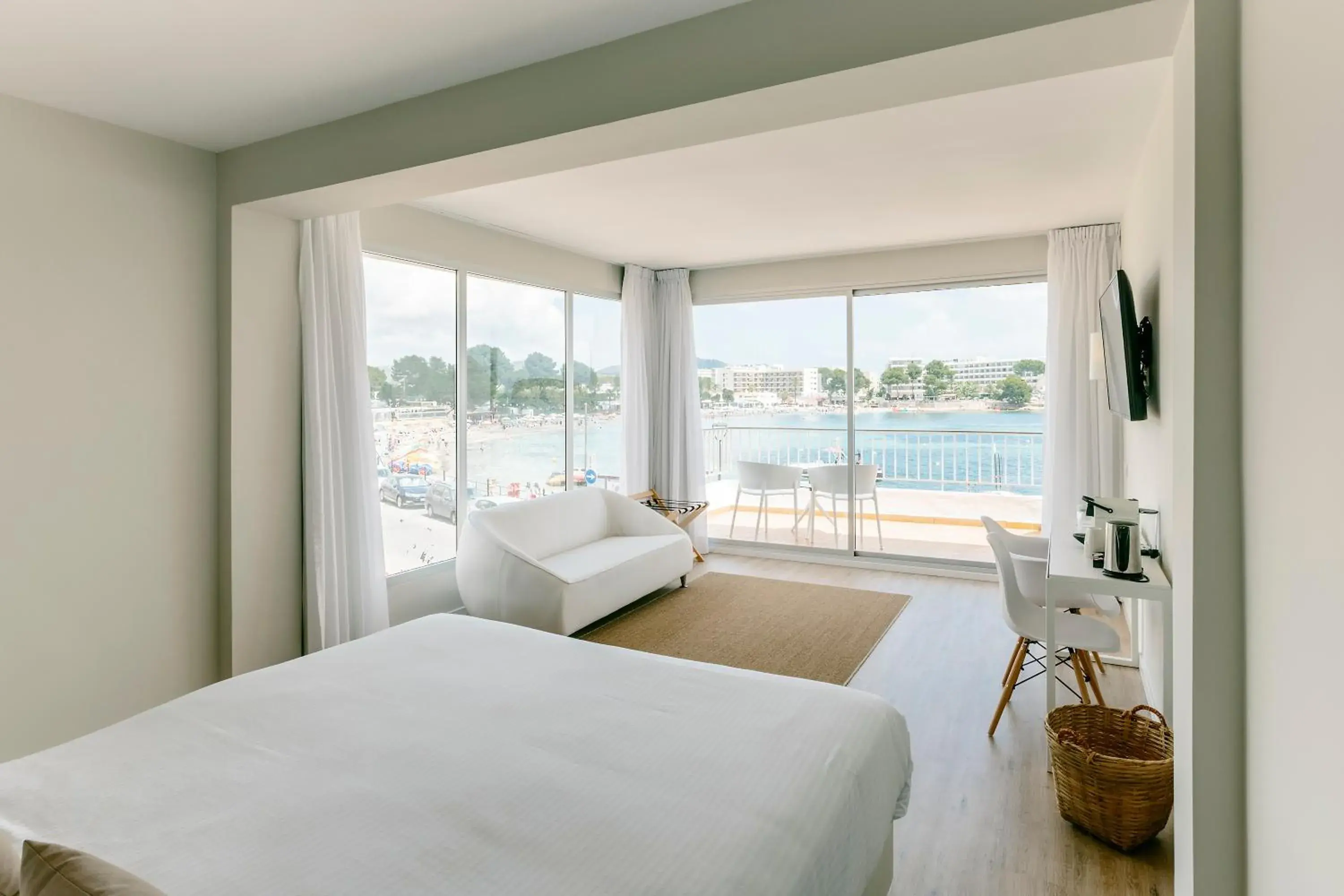 Sea view, Bed in AluaSoul Ibiza - Adults only Sea view, Bed in AluaSoul Ibiza - Adults only