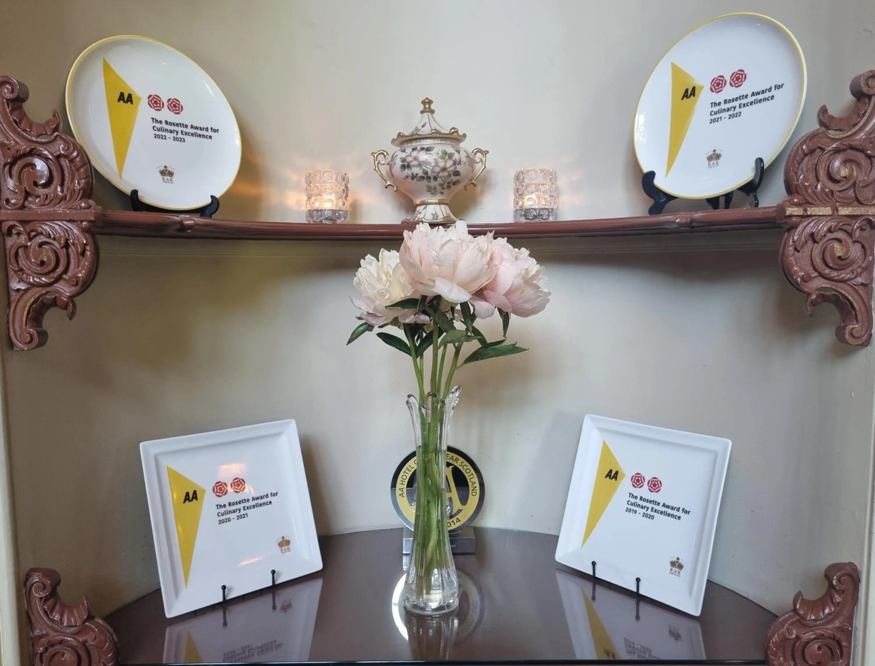 Restaurant/places to eat in Cringletie House