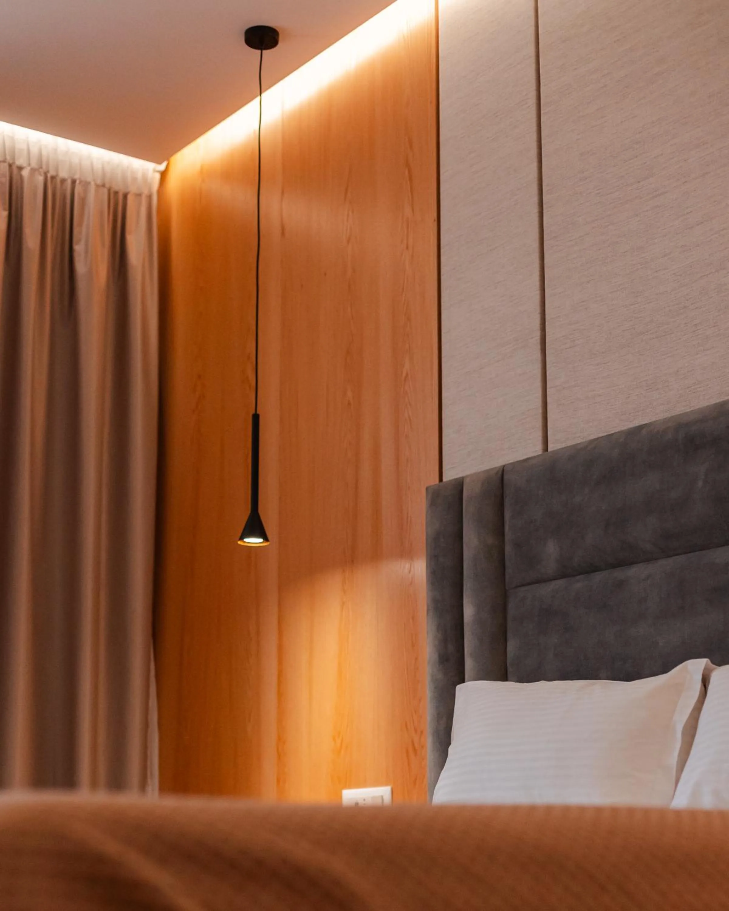 Bed in Hotel Airport Tirana