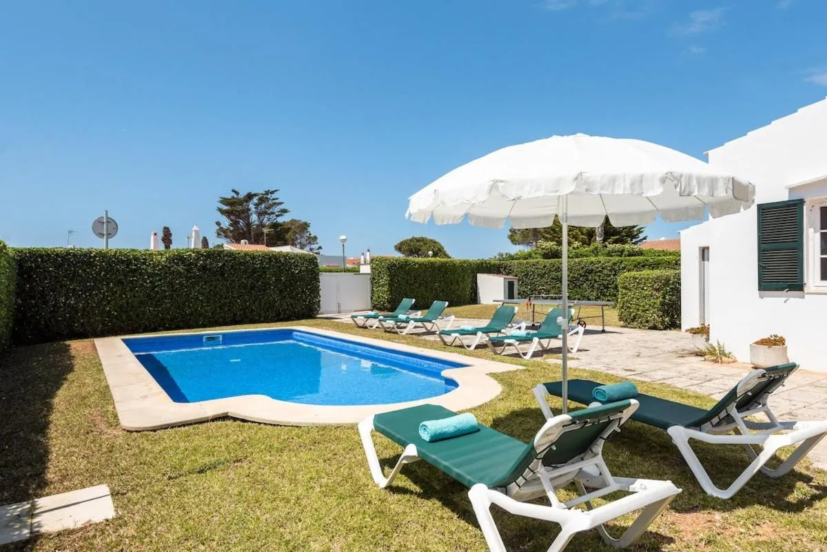Swimming pool in Villa Cristina