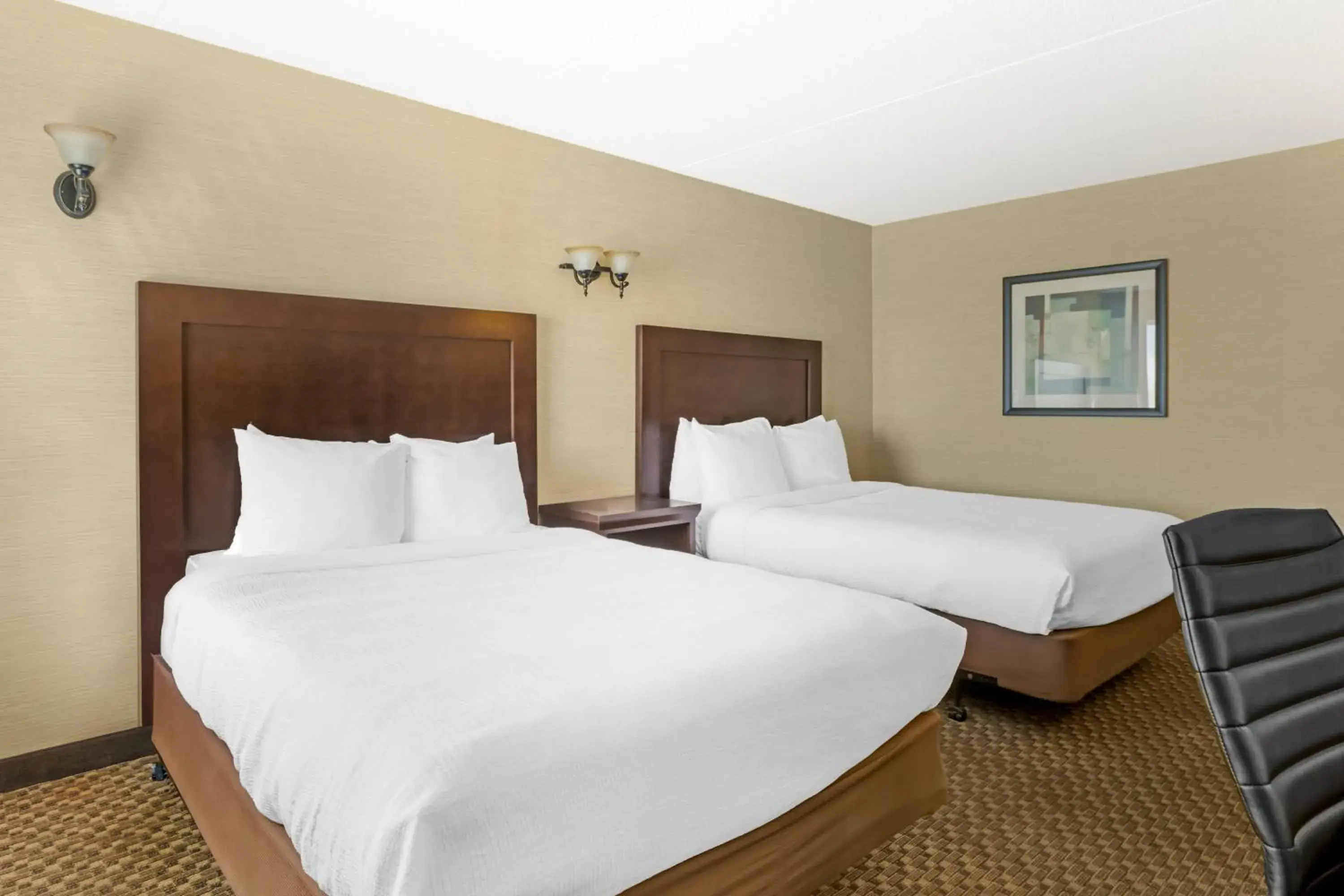 Bedroom, Bed in Best Western Plus Dryden Hotel and Conference Centre Bedroom, Bed in Best Western Plus Dryden Hotel and Conference Centre