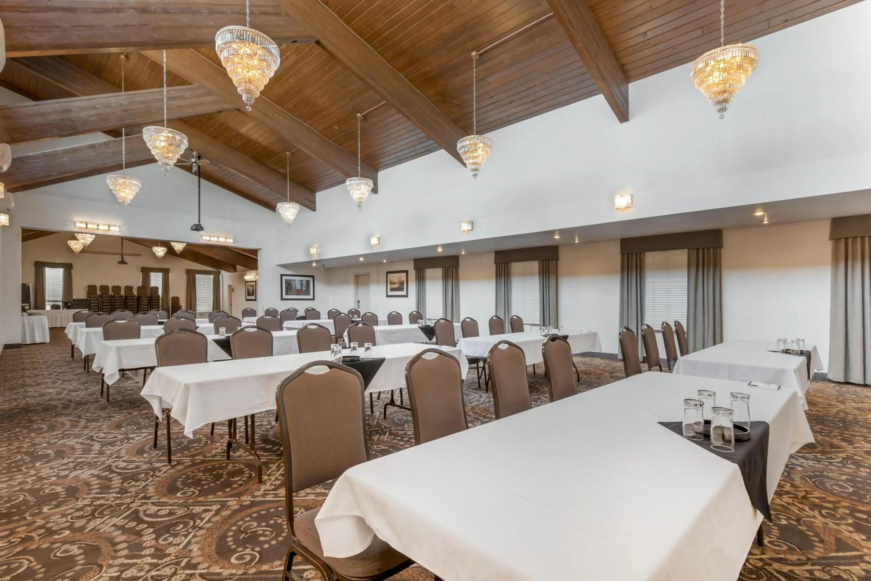 Banquet/Function facilities in Best Western Plus Dryden Hotel and Conference Centre