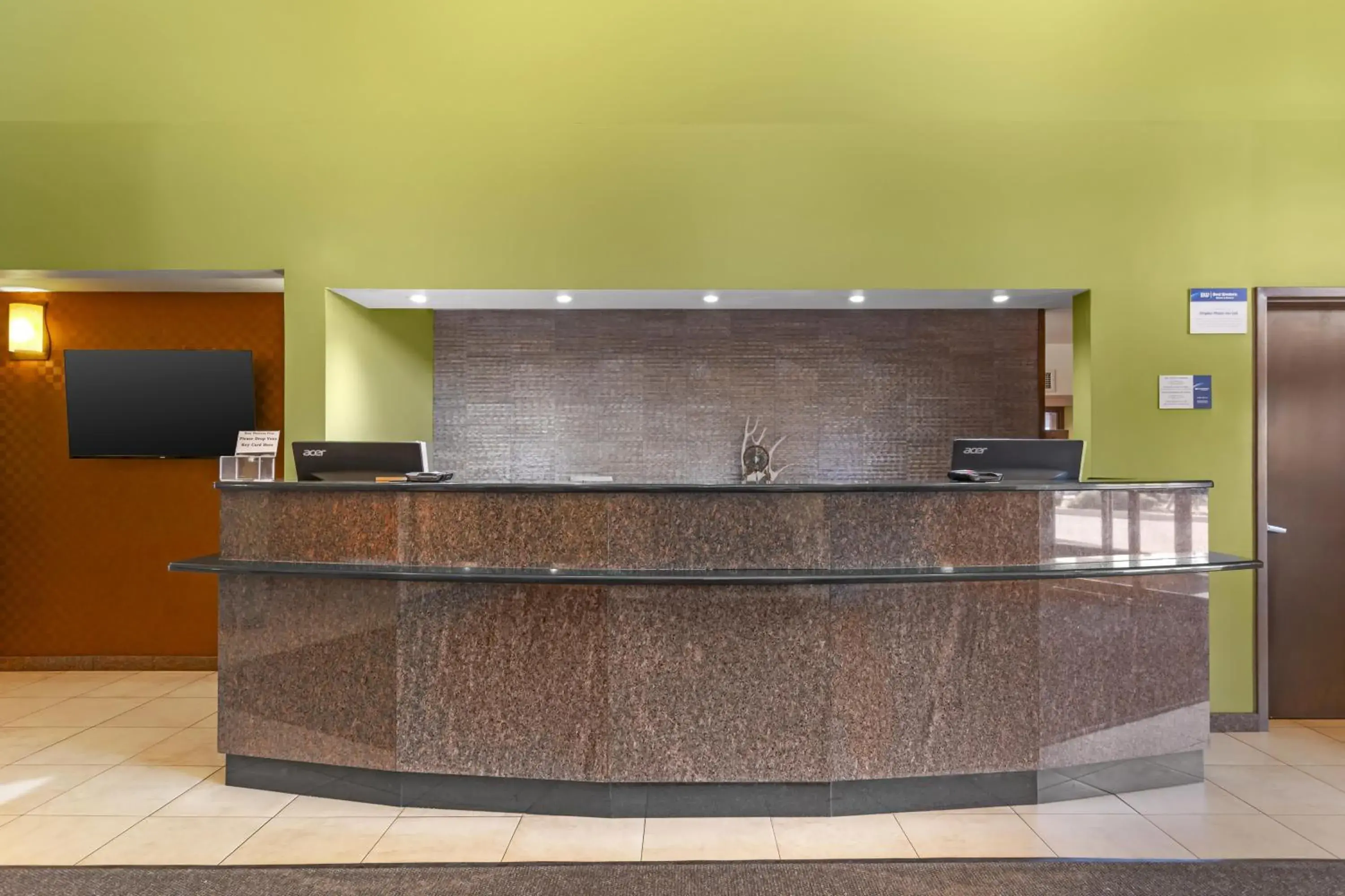 Lobby or reception in Best Western Plus Dryden Hotel and Conference Centre Lobby or reception in Best Western Plus Dryden Hotel and Conference Centre
