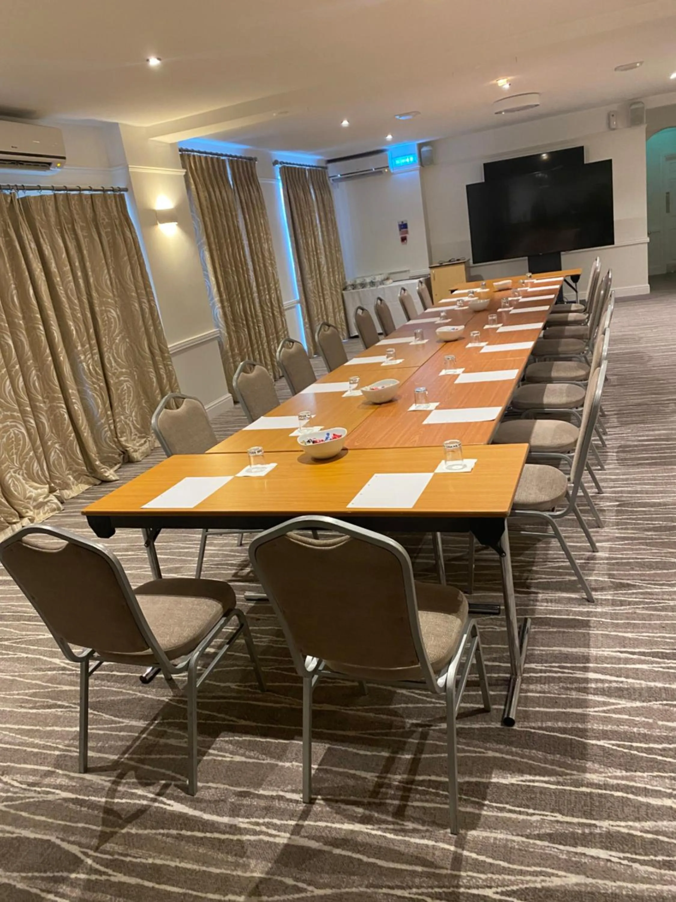 Meeting/conference room in Lion Hotel