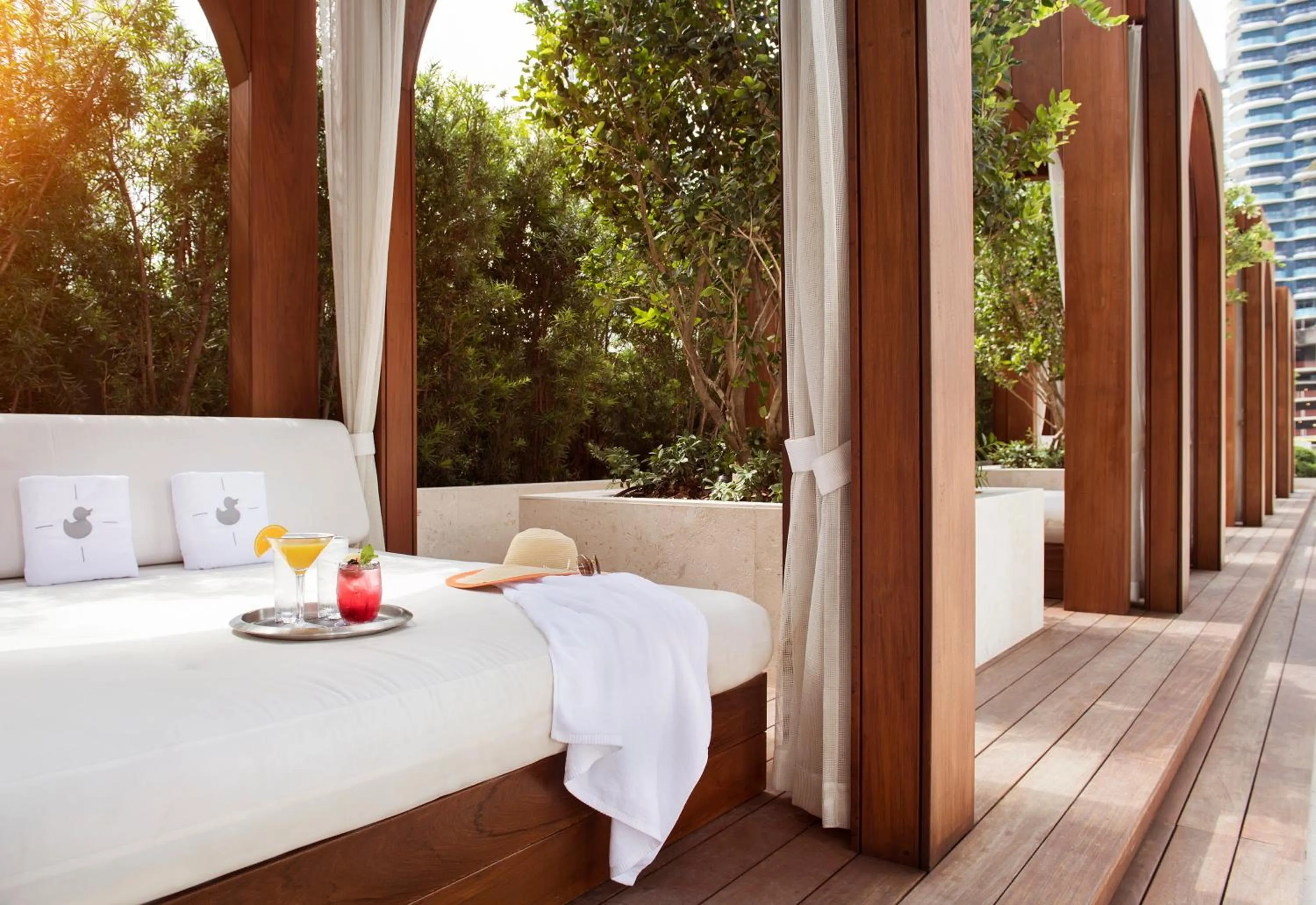 Swimming pool in SLS LUX Brickell